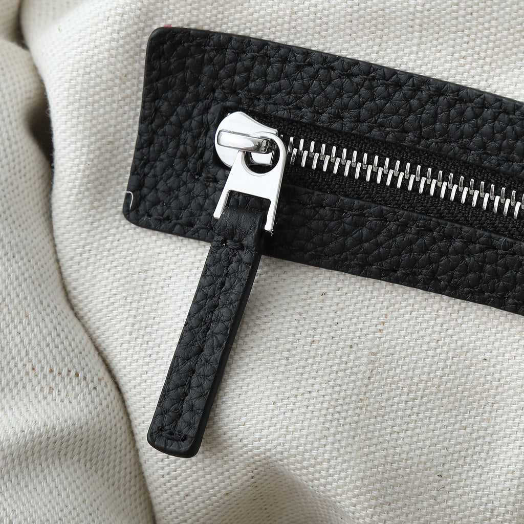 BOTTEGA VENETA 25S DIAGO HOBO 39 IN BLACK CALFSKIN