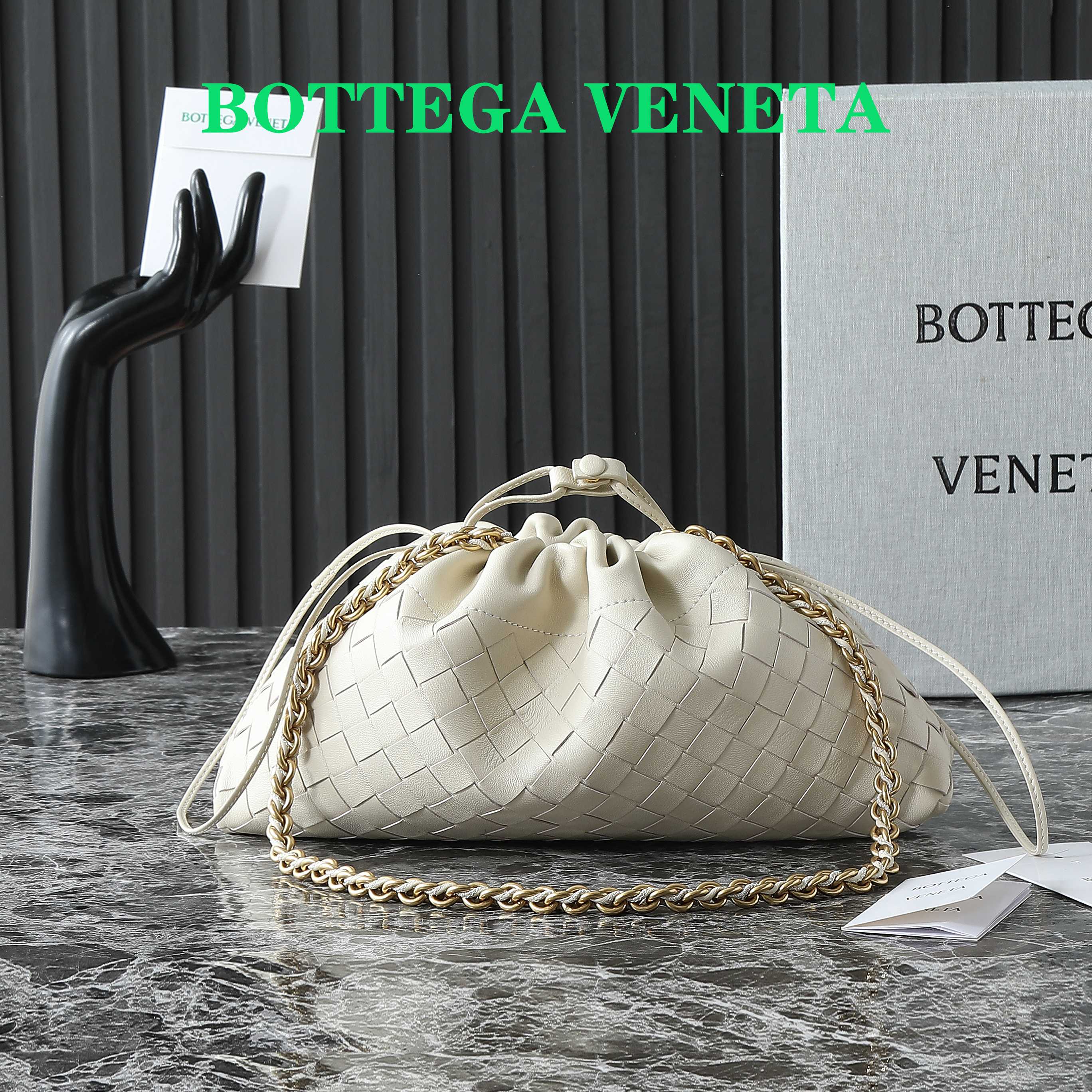 BOTTEGA VENETA 25S DUSTBAG NOTTE 33 IN IVORY CALFSKIN GOLD HARDWARE