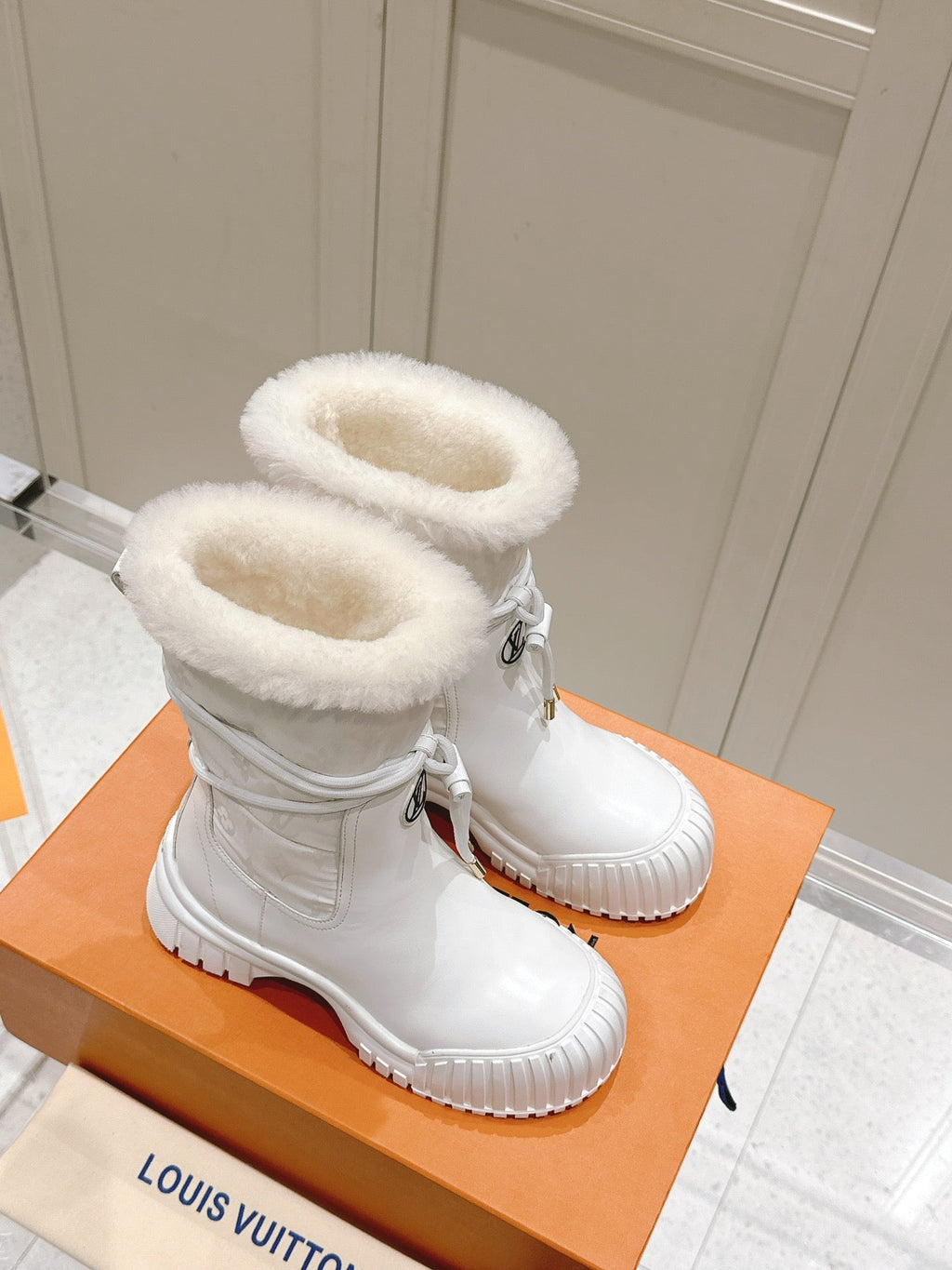 RUBY FLAT ANKLE BOOT IN WHITE CALFSKIN AND MONOGRAM NYLON