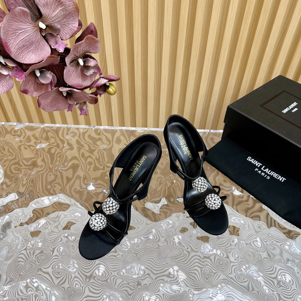 SL POM CIRCLE CRYSTAL HEELED SANDALS BLACK SATIN