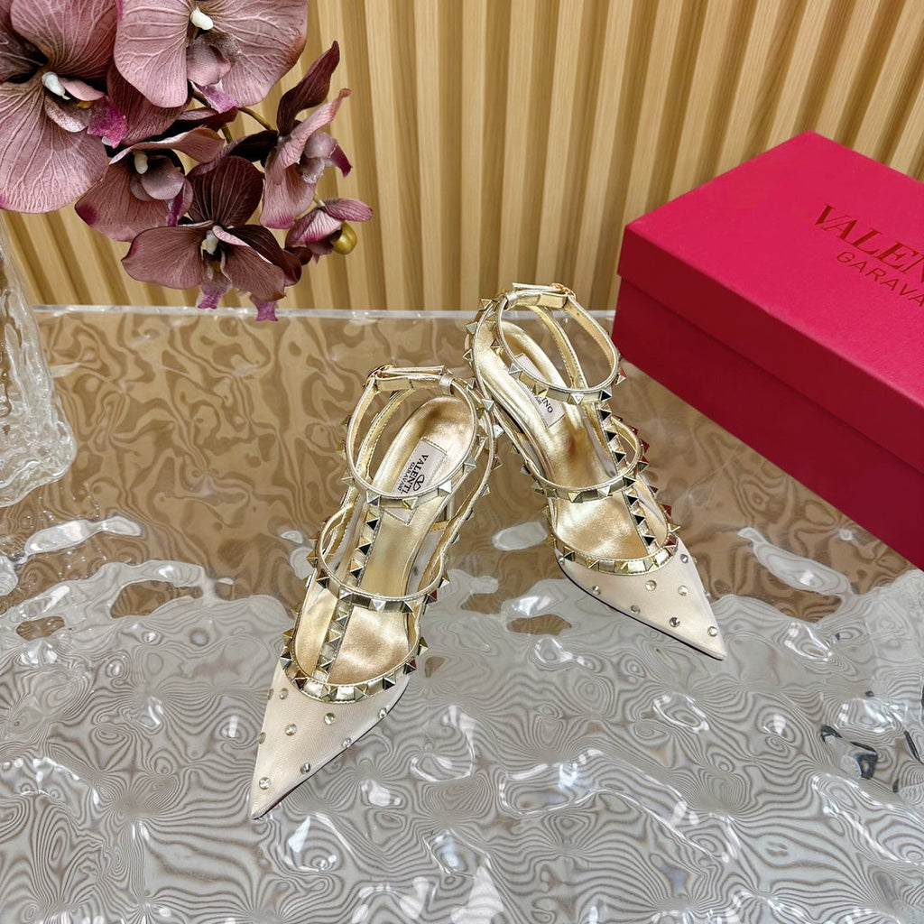 ROCKSTUD MIRROR-EFFECT PUMP WITH MATCHING STRAPS AND STUDS 95 MM GOLD CALFSKIN  AND MESH