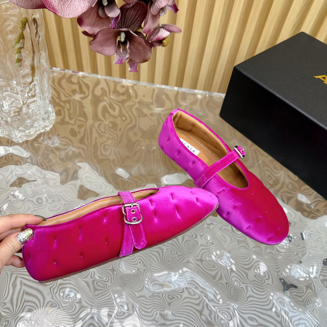 ALAIA BALLET FLATS IN DEEP PINK VELVET