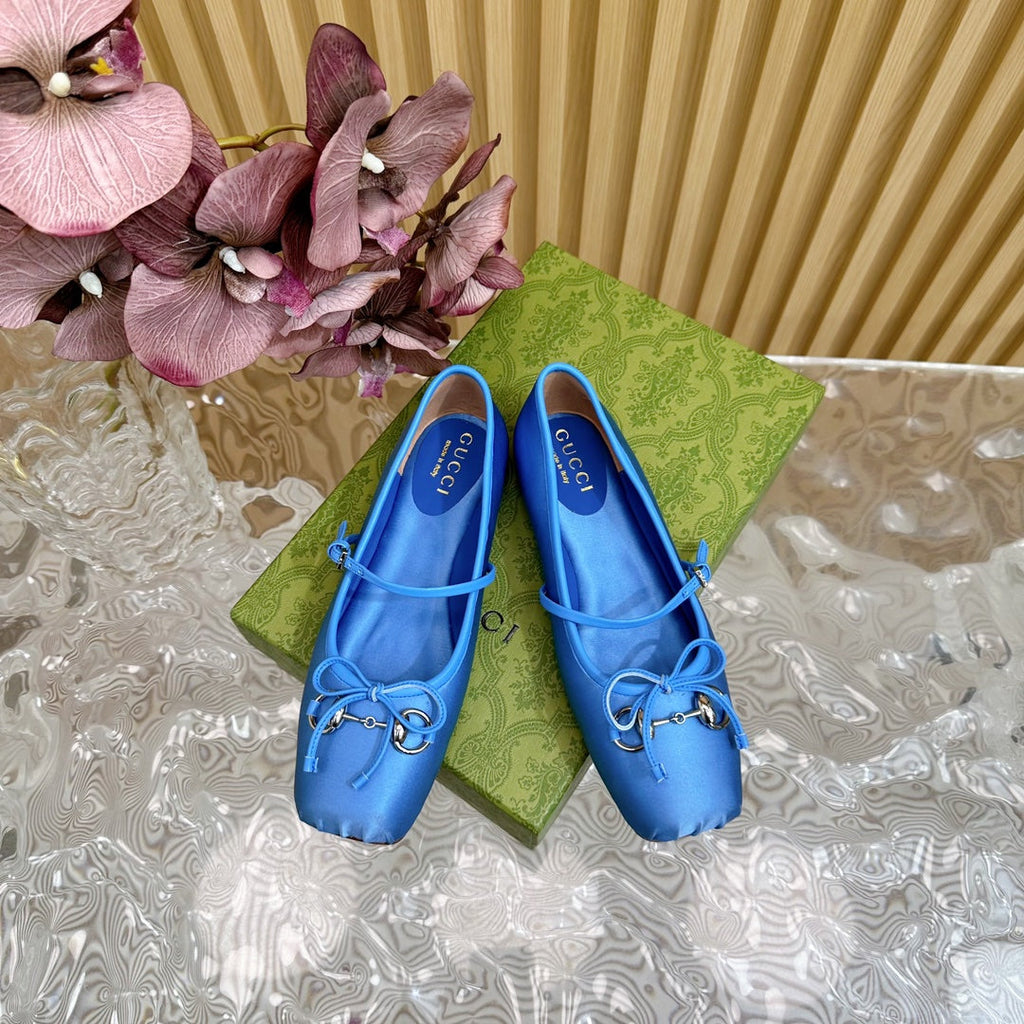 BALLET FLAT IN COBALT BLUE SILK WITH SILVER HARDWARE
