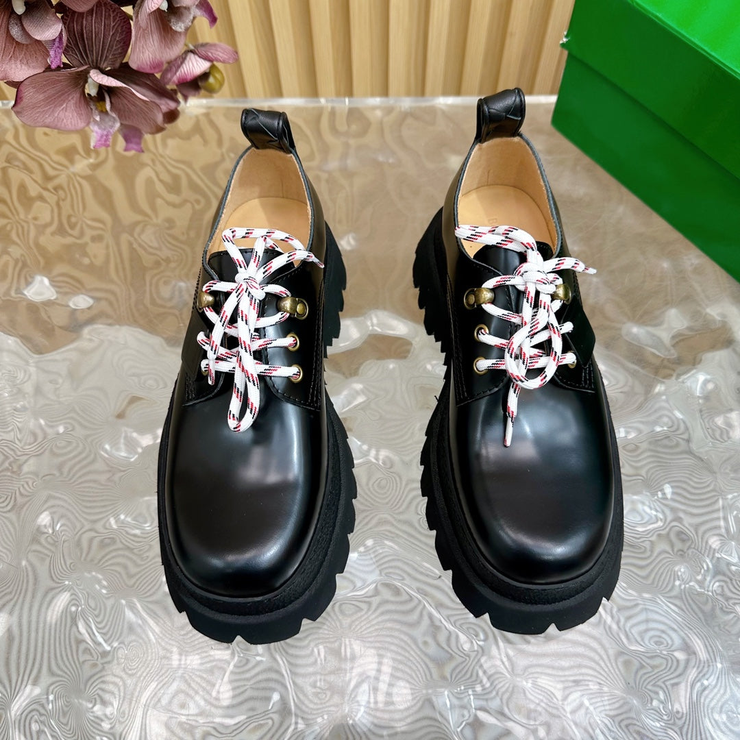 HADDOCK LACE-UP SHOE IN BLACK CALFSKIN