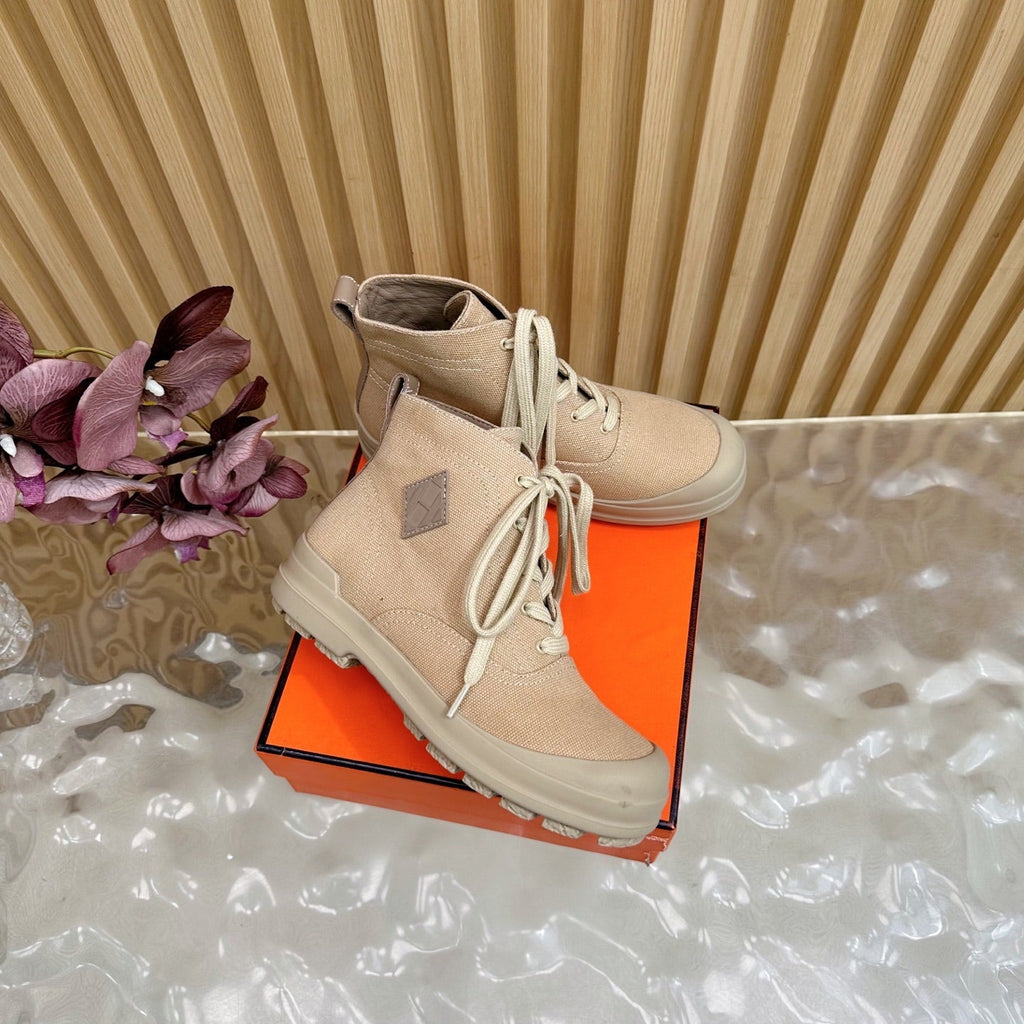 HM 25S KOOLER ANKLE BOOTS IN BEIGE CANVAS