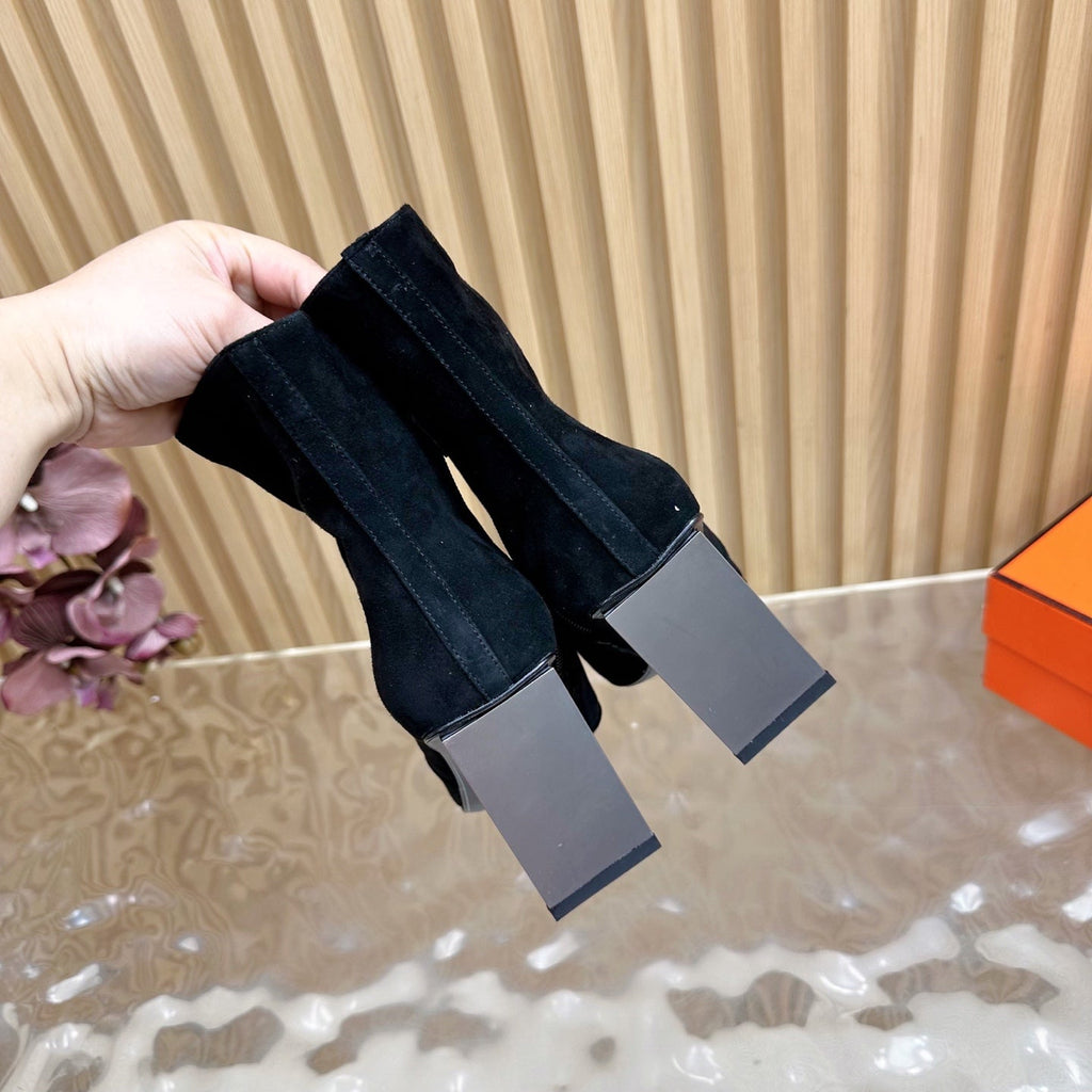 HM 25S ANKLE BOOTS 70 MM IN BLACK SUEDE