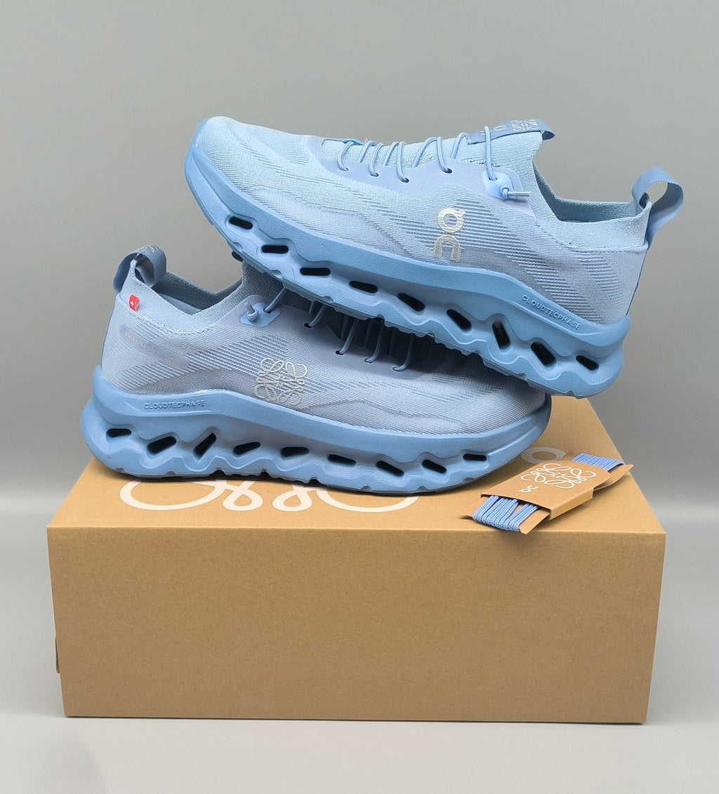 CLOUDTILT SNEAKER IN BABY BLUE RECYCLED POLYESTER