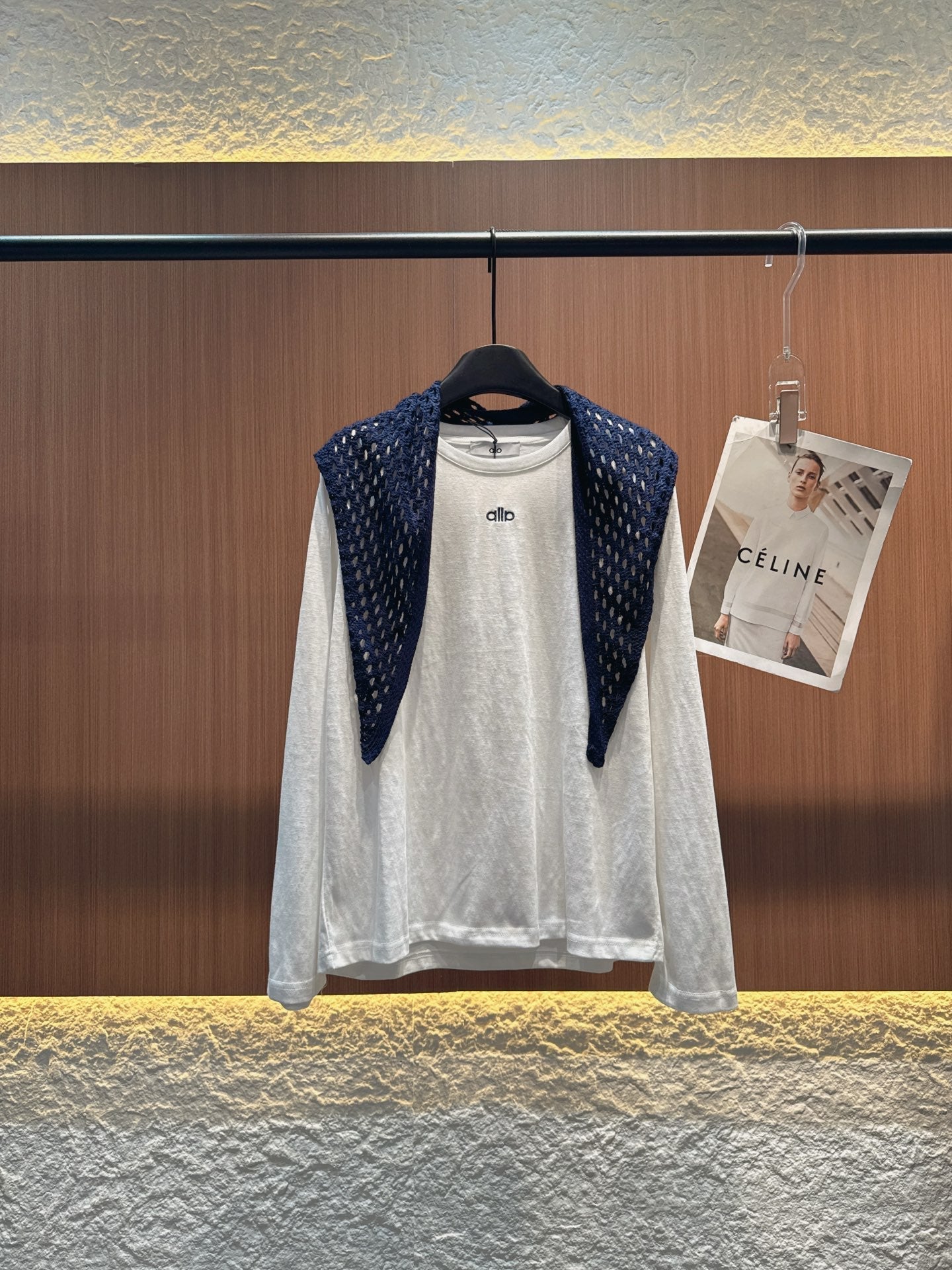 ALO T-SHIRT WITH SCARF STYLE 151