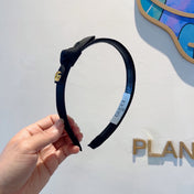 BOW HAIRBAND IN BLACK RE-NYLON 356589