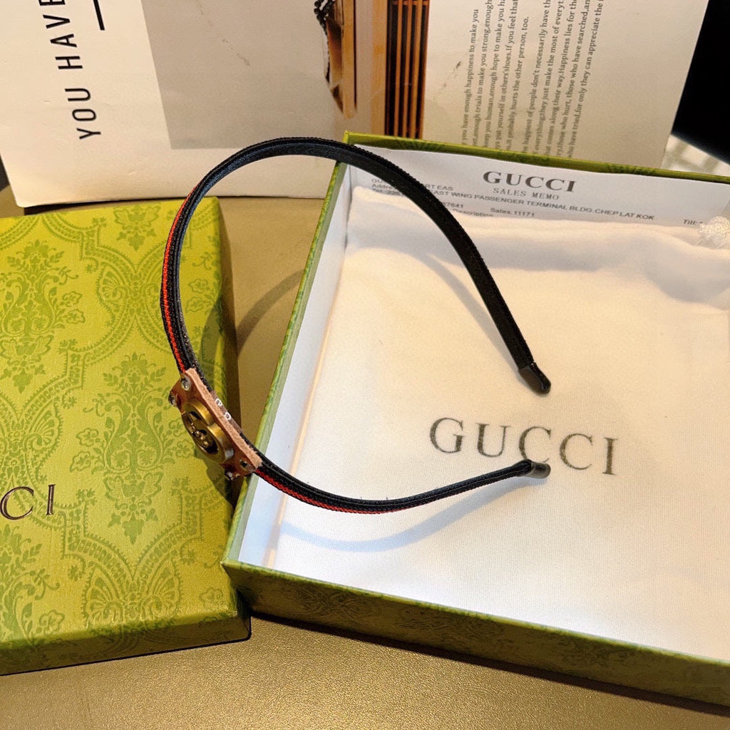 NARROW HAIRBAND IN BLACK MIX RED FABRIC 395356