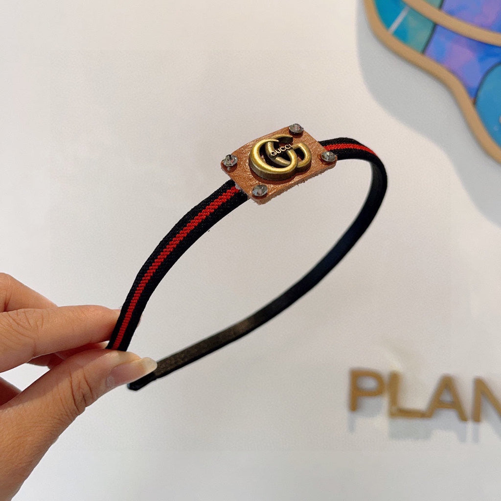 NARROW HAIRBAND IN BLACK MIX RED FABRIC 395356