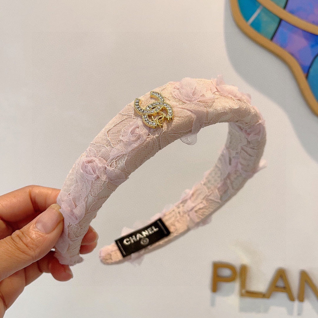 LIGHT PINK FABRIC WITH ROSE LACE TRIM HAIRBAND 414413