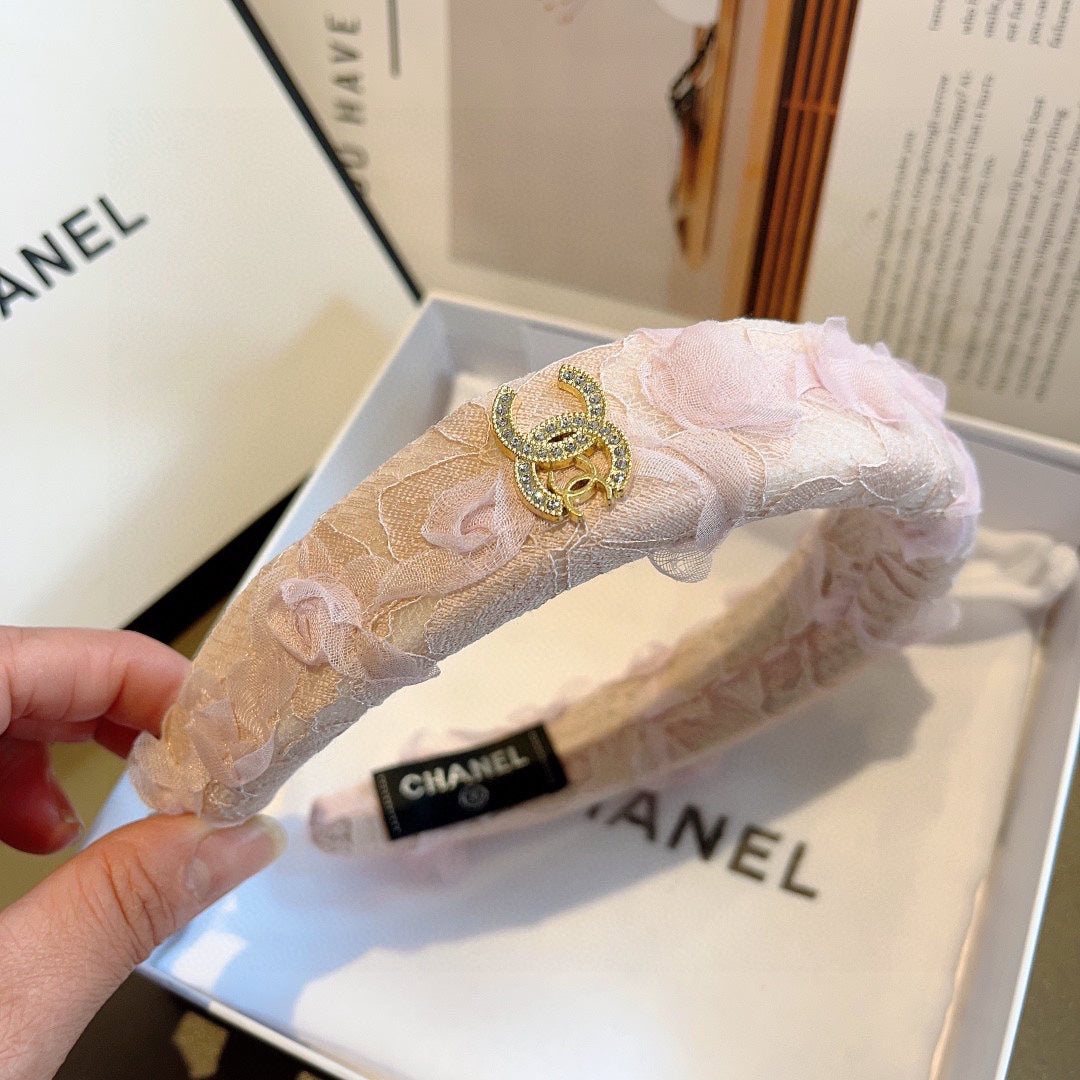 LIGHT PINK FABRIC WITH ROSE LACE TRIM HAIRBAND 414413