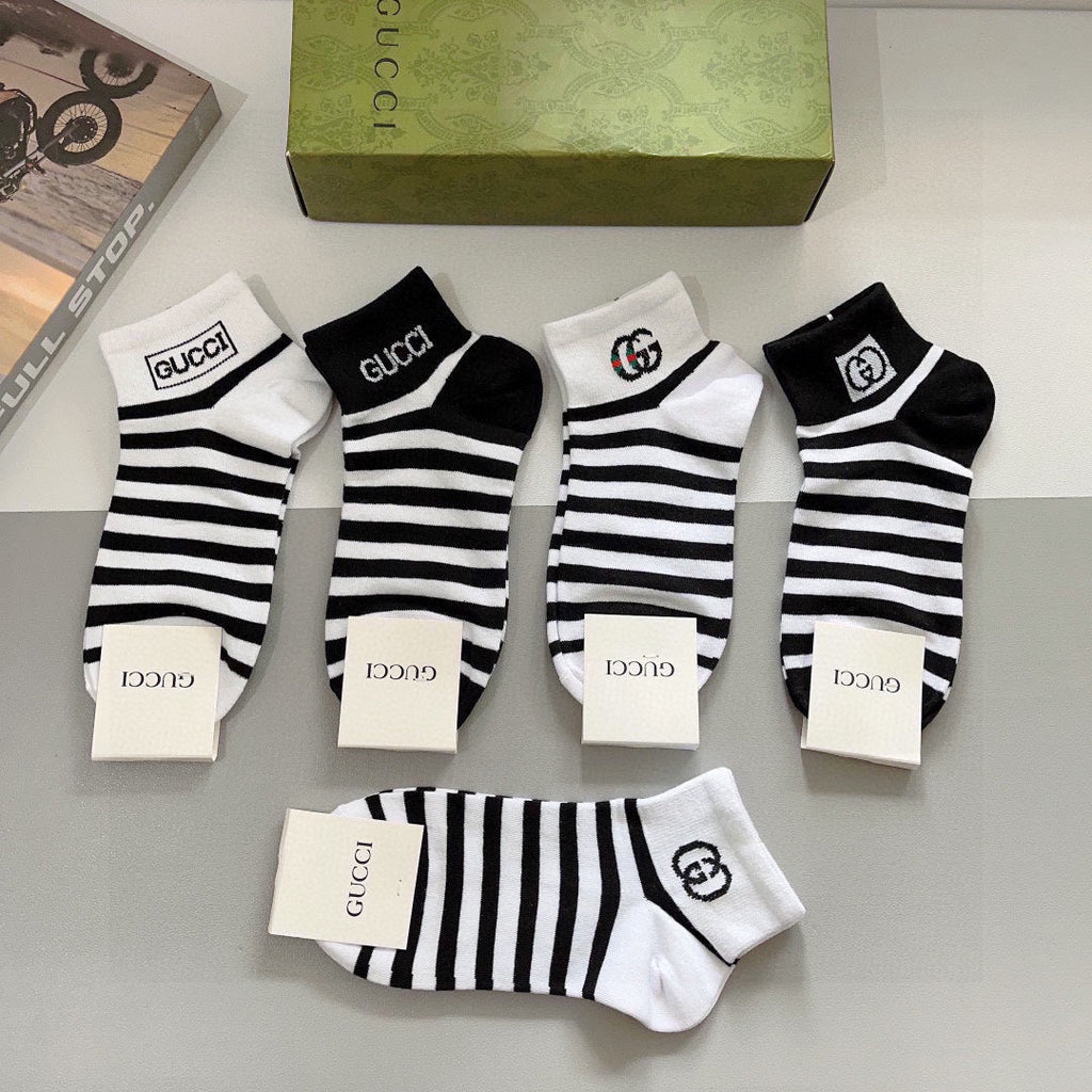 LOW-CUT SOCKS 427624 (1 BOX)