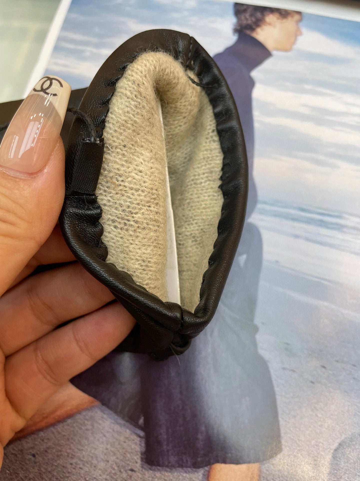 EUROPEAN GLOVES IN BLACK LAMBSKIN WITH CASHMERE LINING 376727