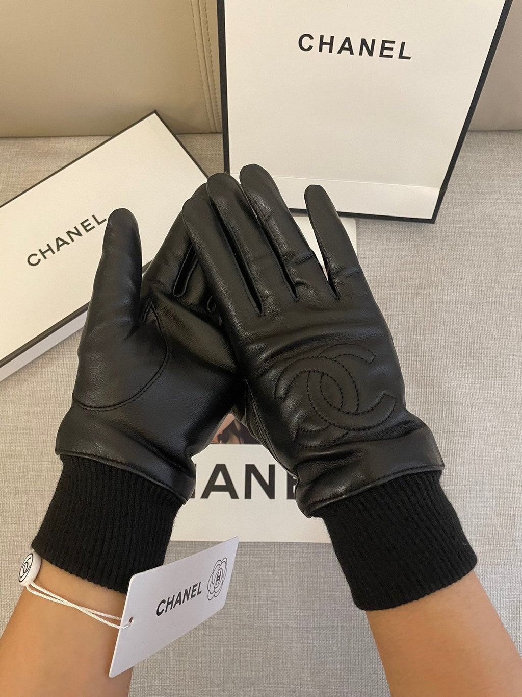 CC GLOVES IN BLACK SHEEPSKIN 463849
