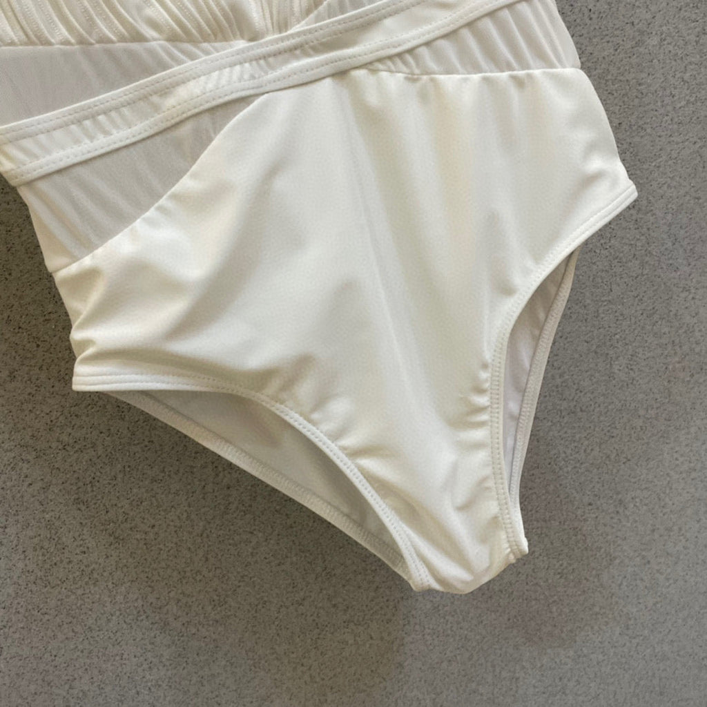 CC BIKINI SWIMSUIT SET IN WHITE 573555