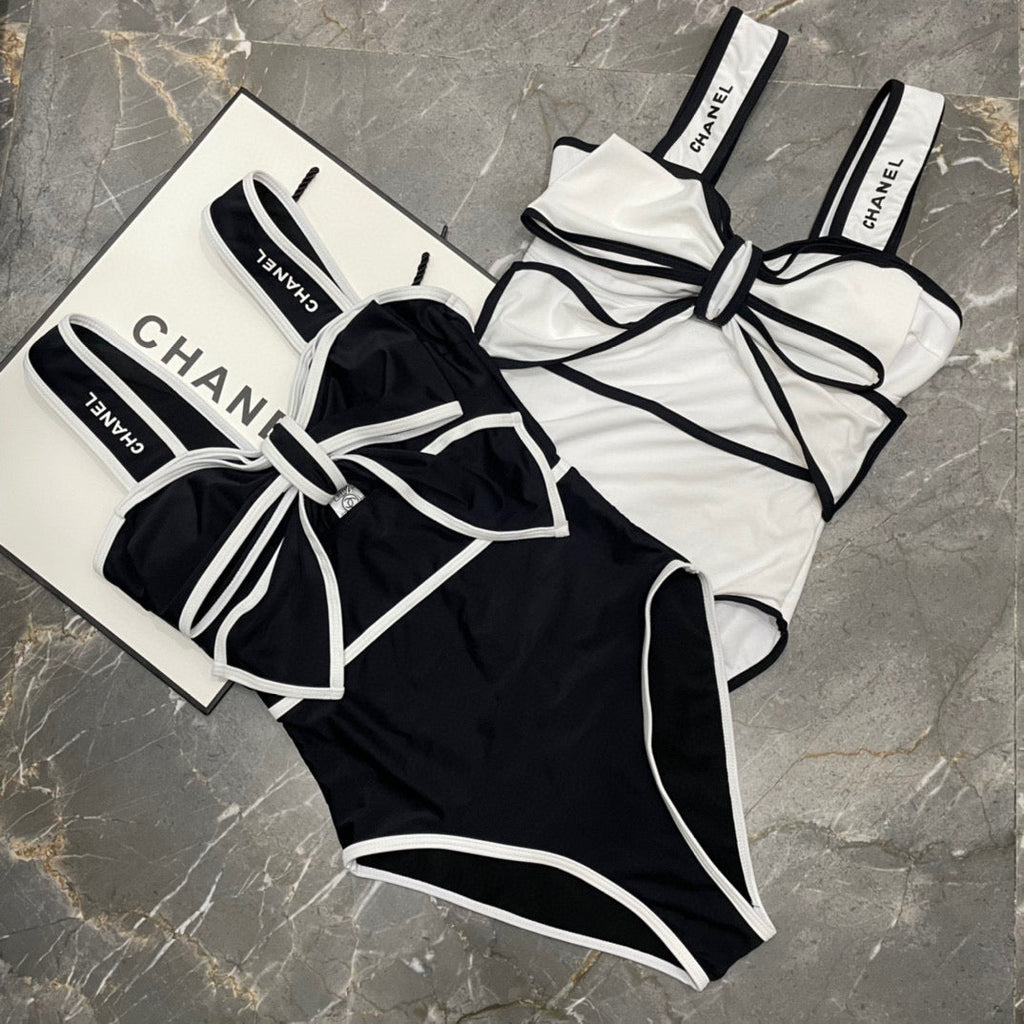 BODYSUIT SWIMSUIT IN WHITE AND BLACK TRIM 627828