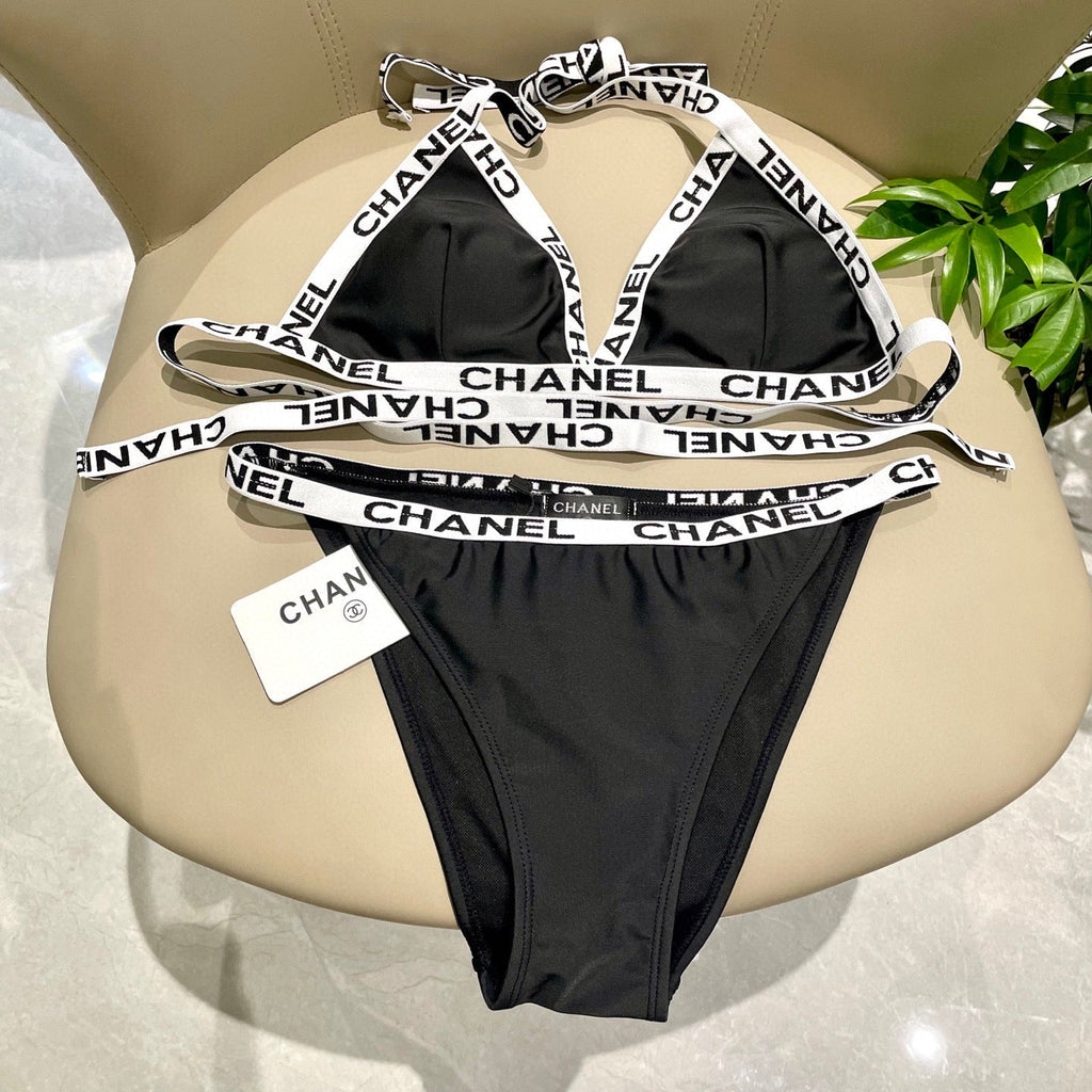 CC BIKINI SWIMSUIT SET IN BLACK WITH WHITE TRIM 627832