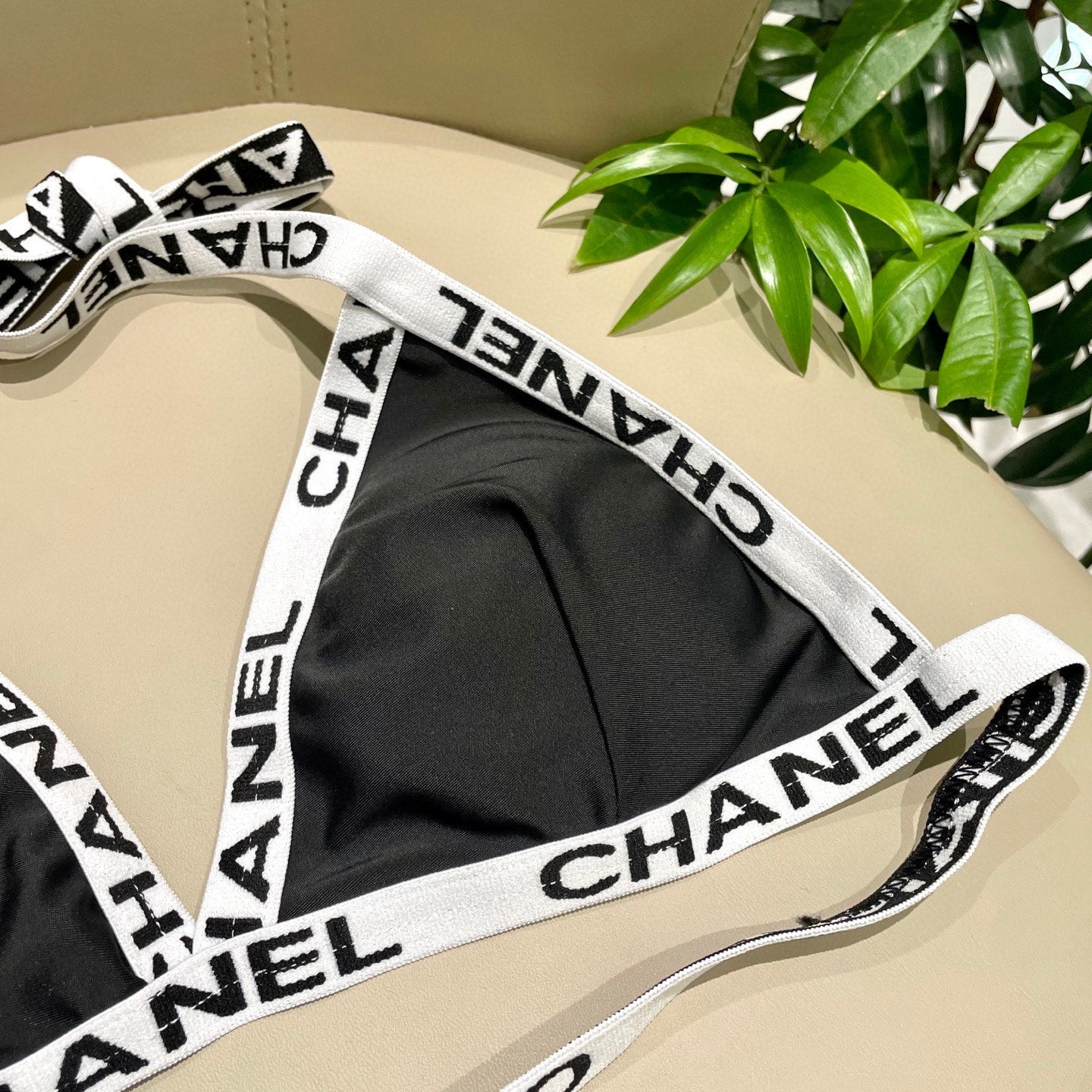 CC BIKINI SWIMSUIT SET IN BLACK WITH WHITE TRIM 627832