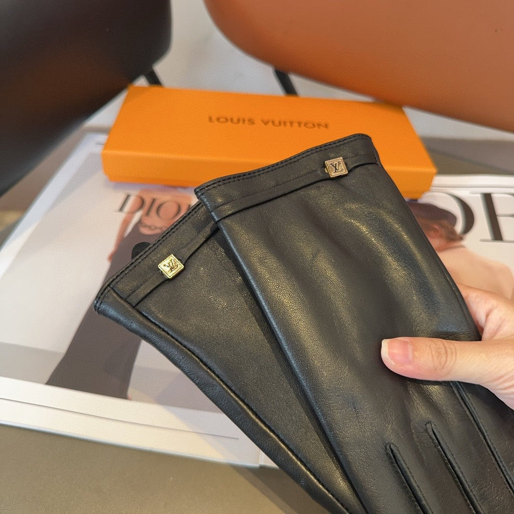 LV GLOVES IN BLACK LAMBSKIN 466818