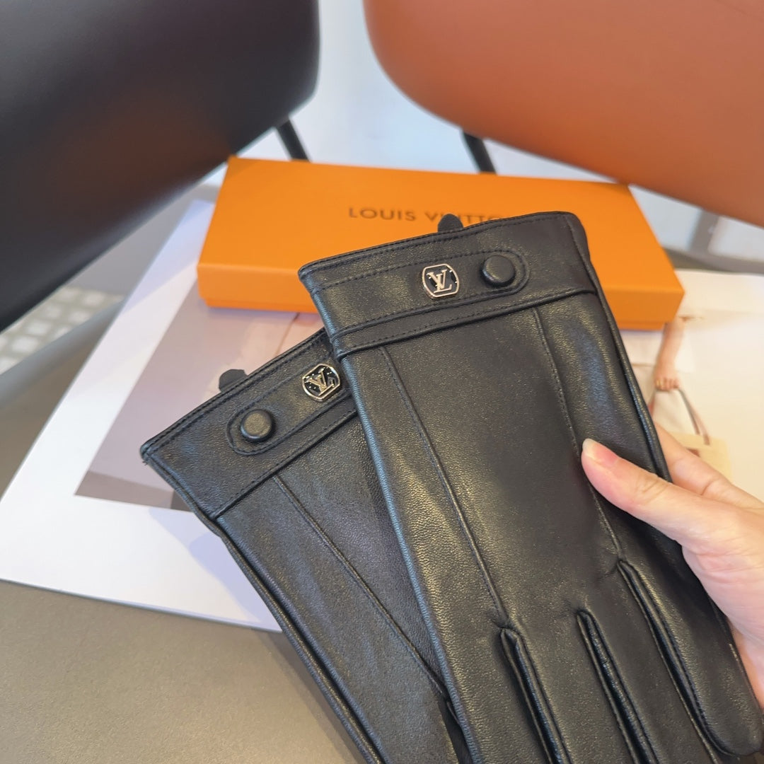 LV GLOVES IN BLACK LAMBSKIN 462318