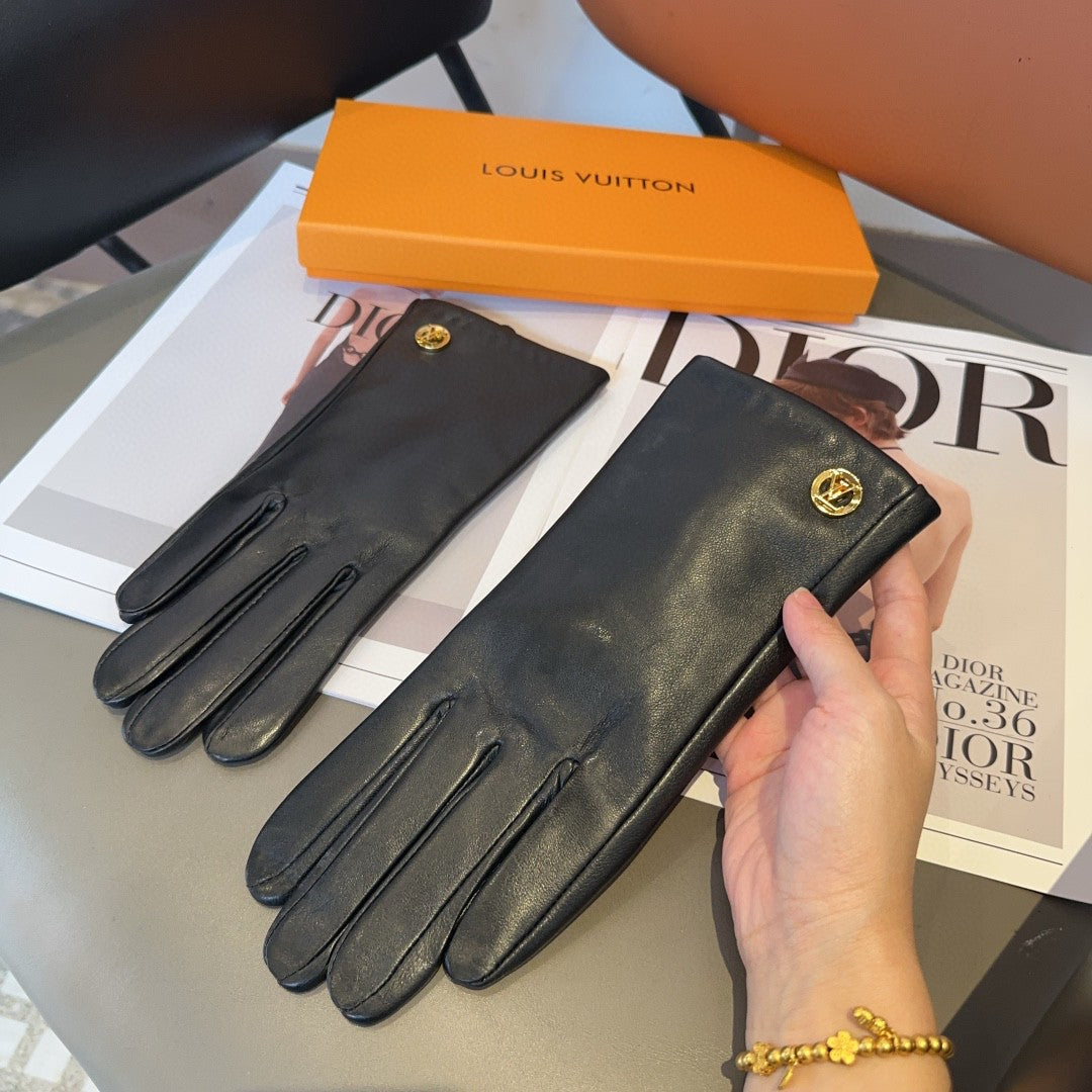 LV GLOVES IN BLACK LAMBSKIN 463910