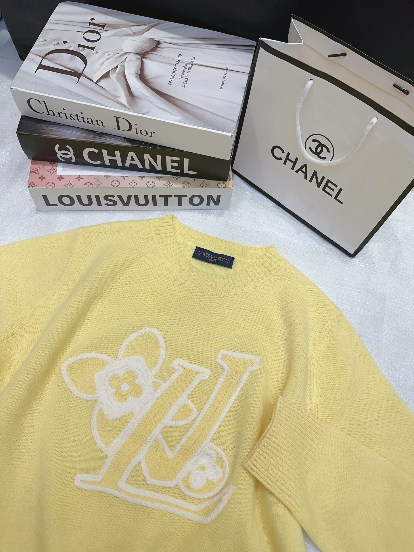 LV 25S SWEATER 0044