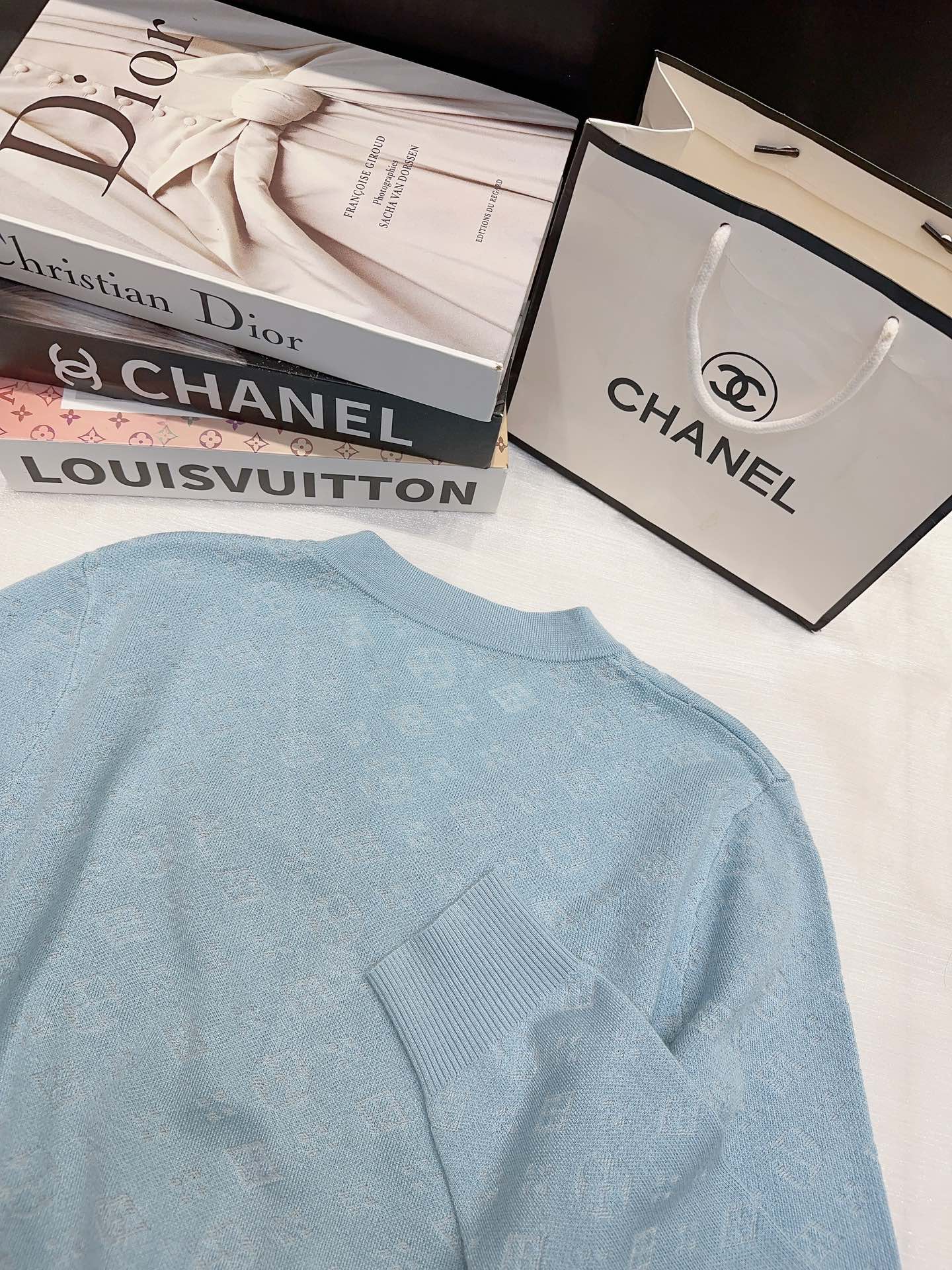 LV 25S CARDIGAN 0045