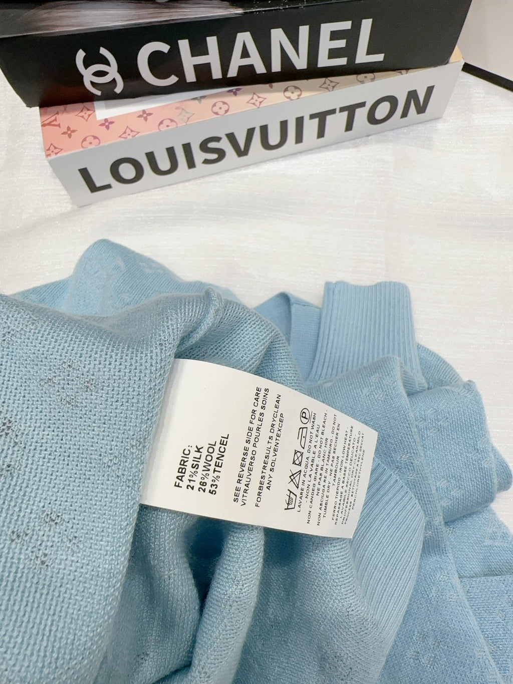 LV 25S CARDIGAN 0045