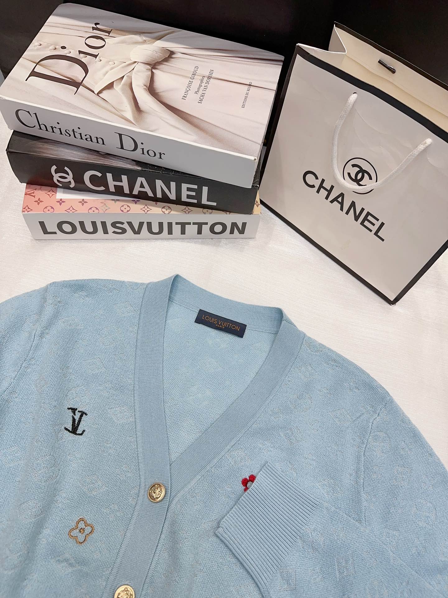 LV 25S CARDIGAN 0045