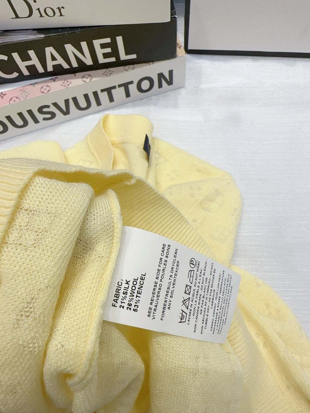 LV 25S CARDIGAN 0046