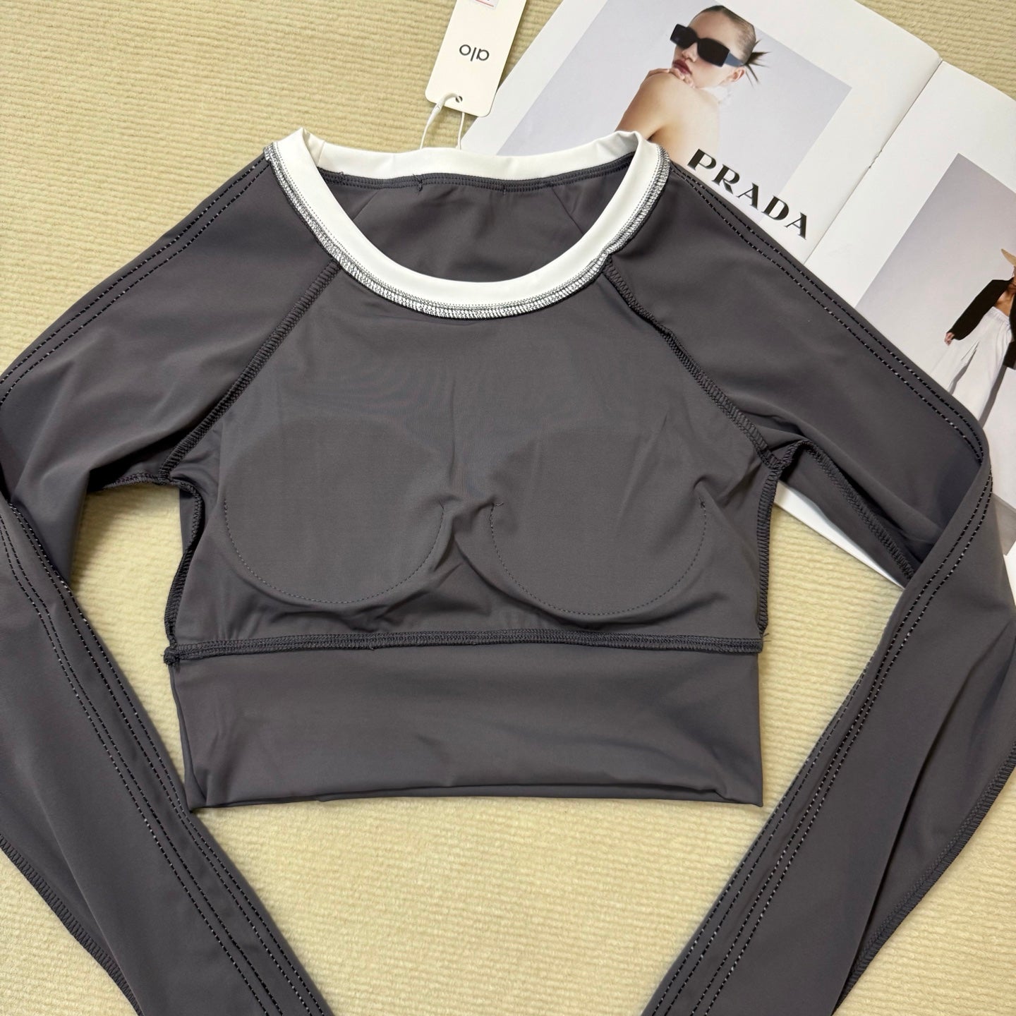 ALO SPORTSWEAR SET STYLE 94