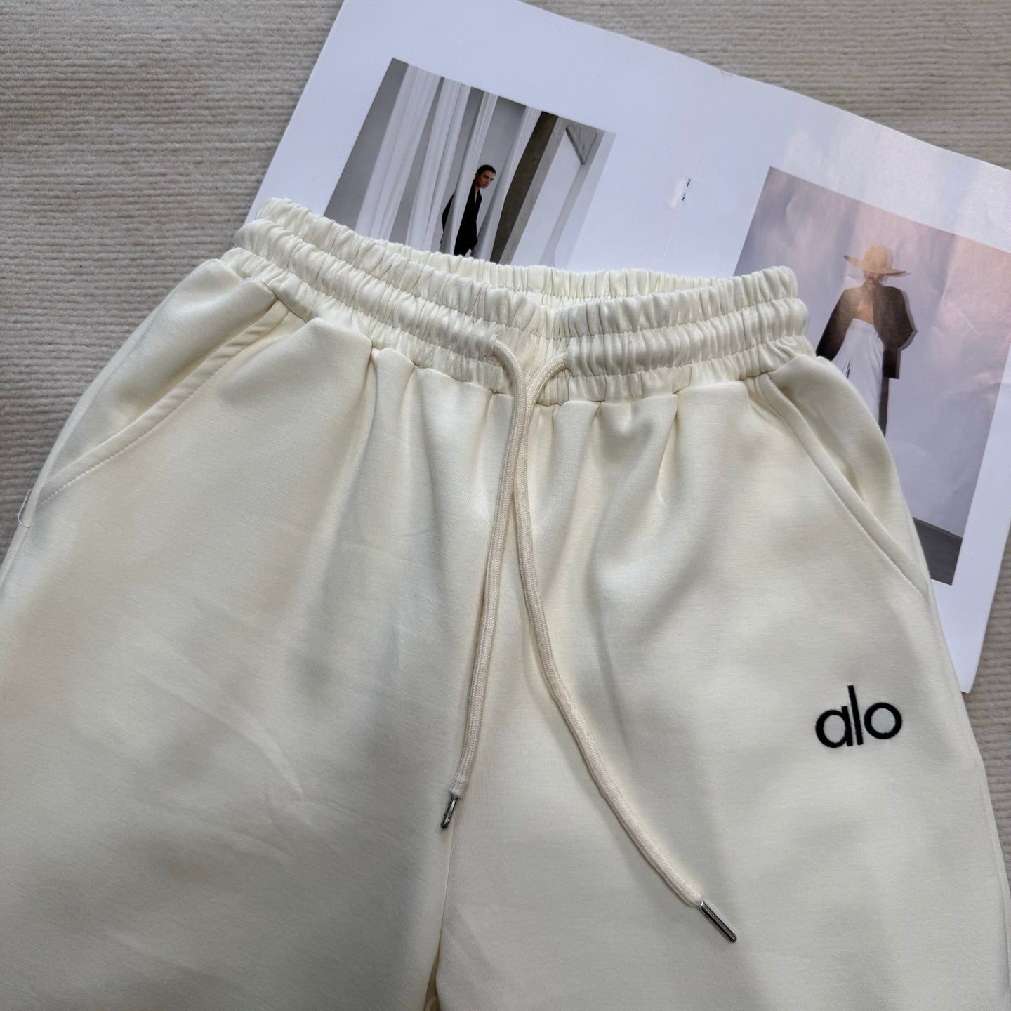 ALO SPORTSWEAR SET STYLE 37