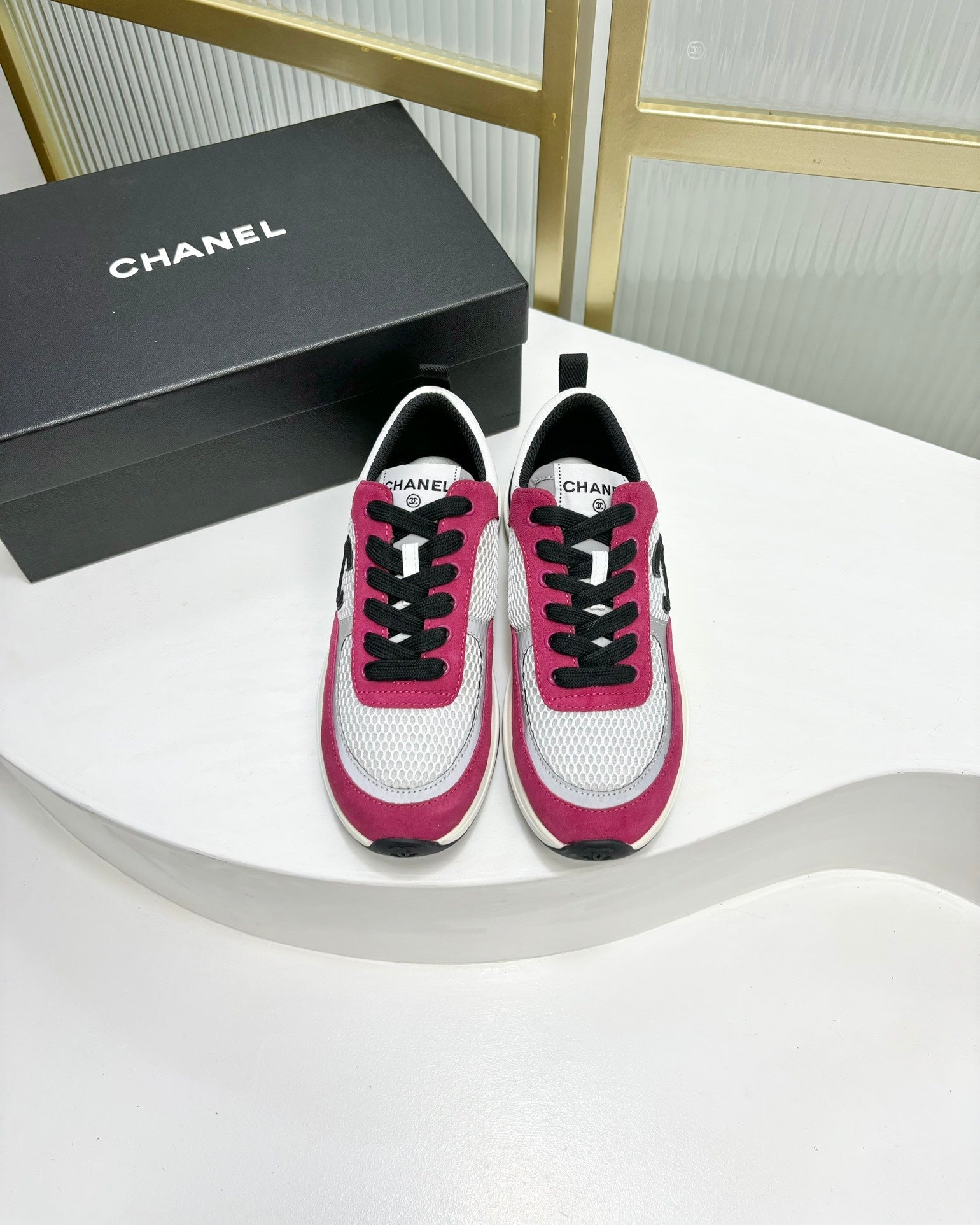 SNEAKER IN BARBIE PINK SUEDE AND GREY BREATHABLE MESH