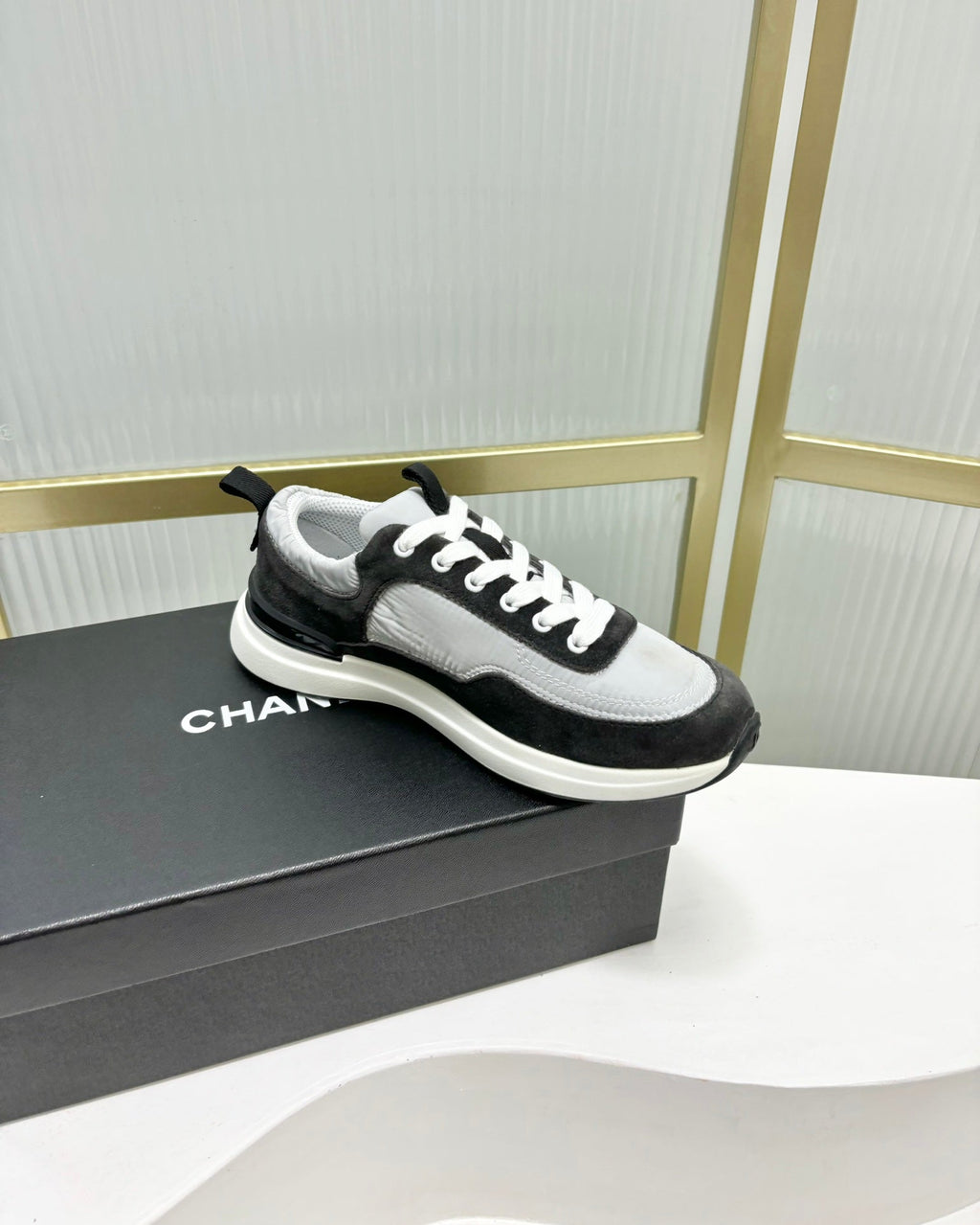 SNEAKER IN BLACK MIX GREY SUEDE