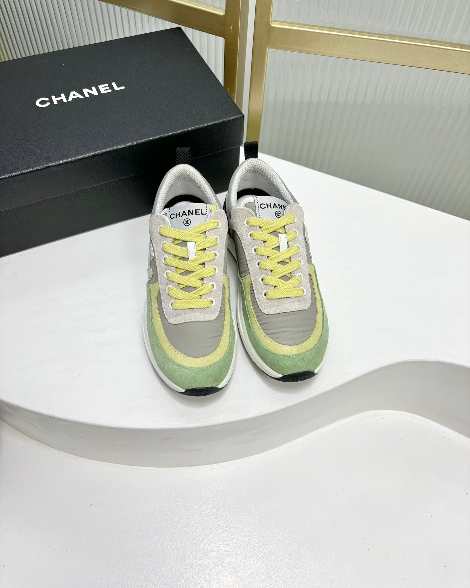 SNEAKER IN MULTICOLOR SUEDE