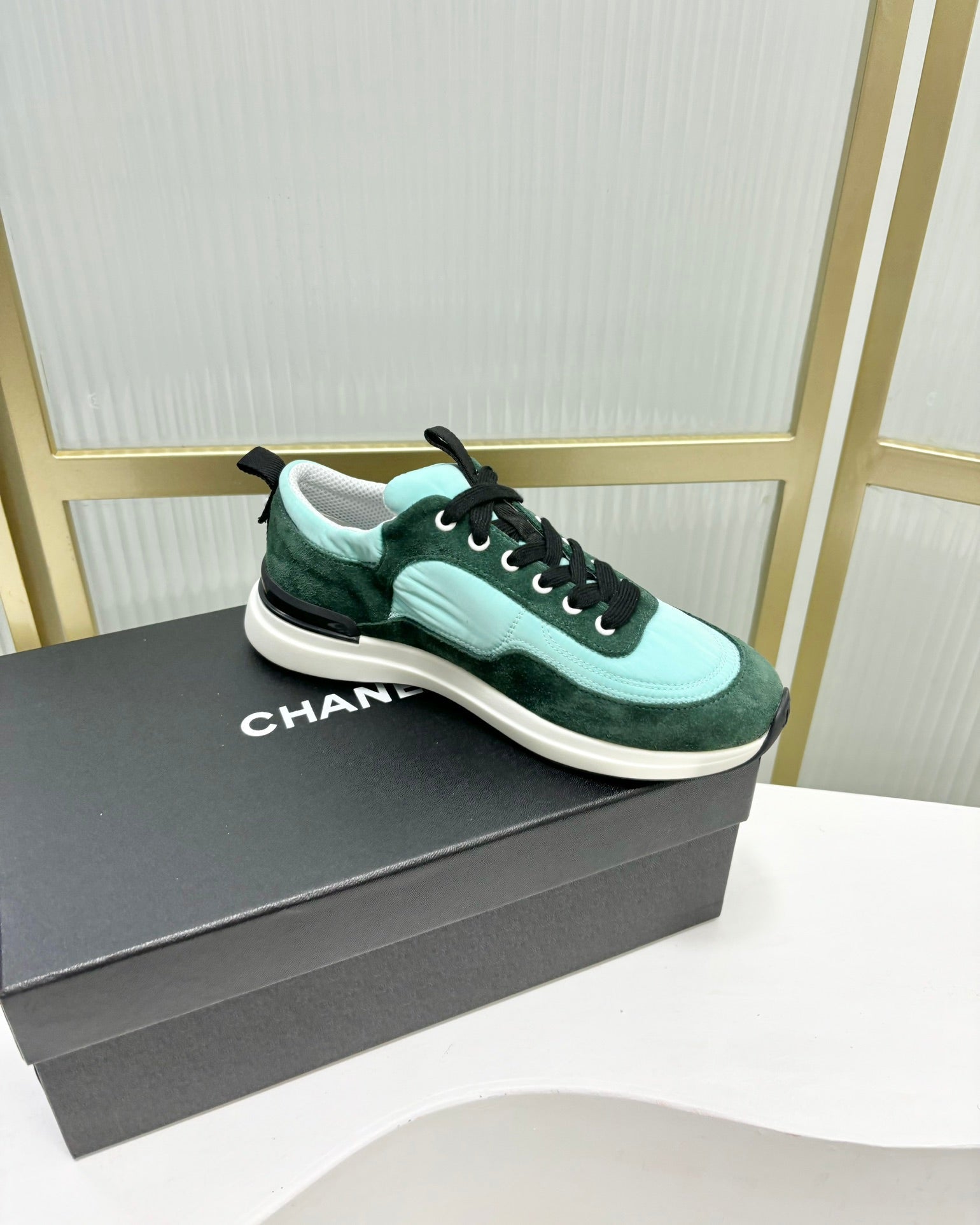 SNEAKER IN GREEN MINT MIX FOREST GREEN SUEDE