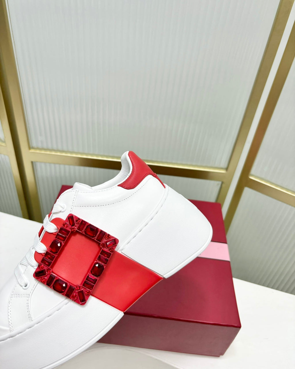 VIV' SKATE SNEAKERS IN WHITE CALFSKIN RED GLITTER STRAP AND CRYSTAL BUCKLE