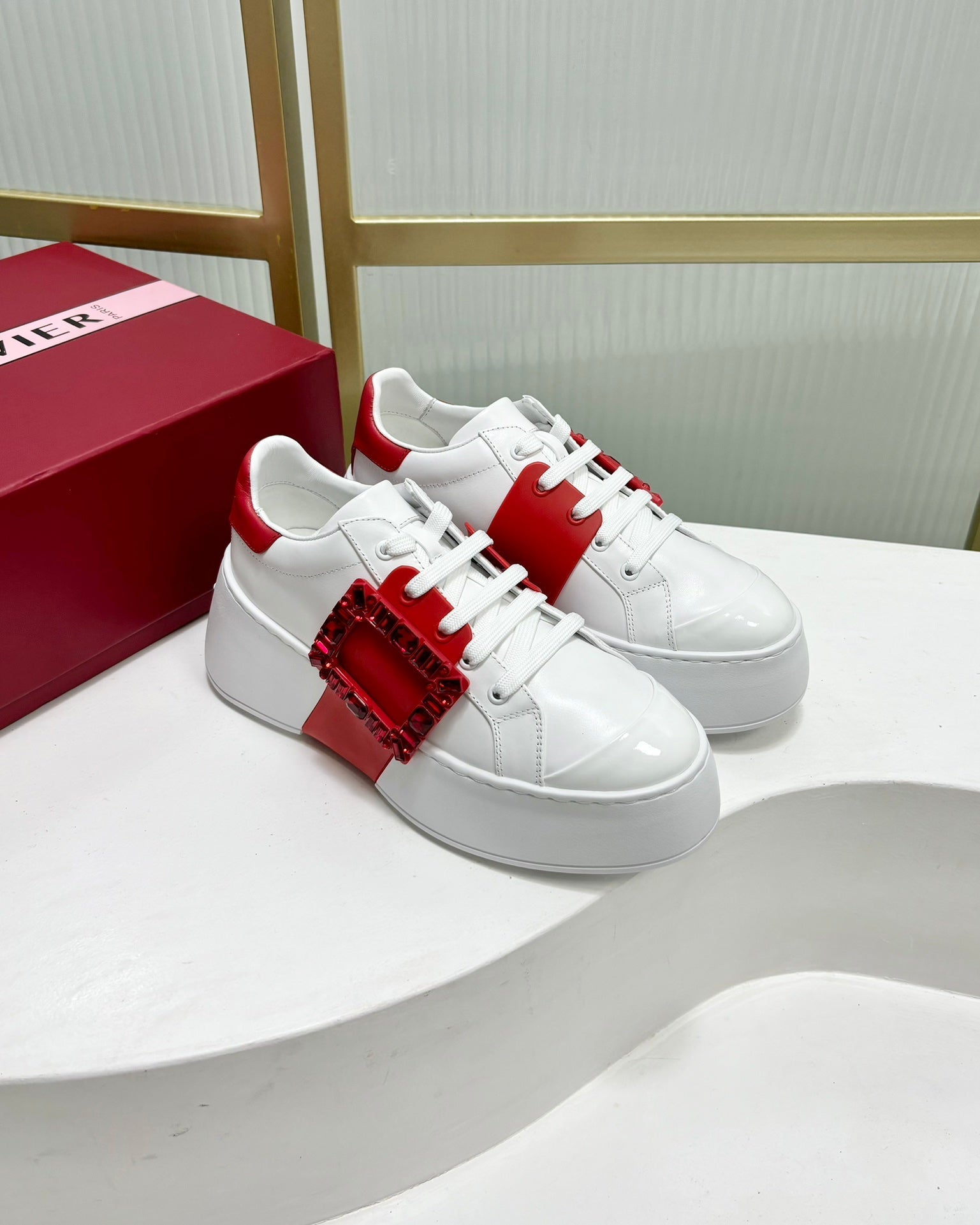 VIV' SKATE SNEAKERS IN WHITE CALFSKIN RED GLITTER STRAP AND CRYSTAL BUCKLE