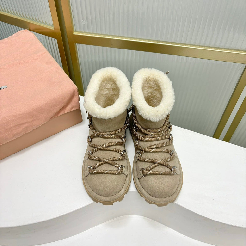 LACE-UP ANKLE BOOTS IN BEIGE SUEDE AND FLEECE LINING