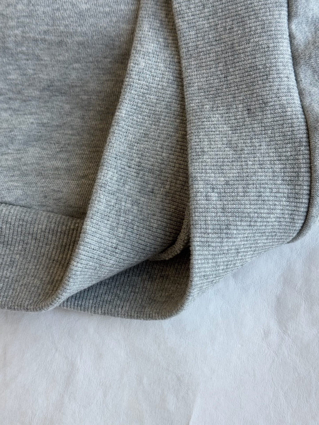 ALO SWEATSUIT SET STYLE 26