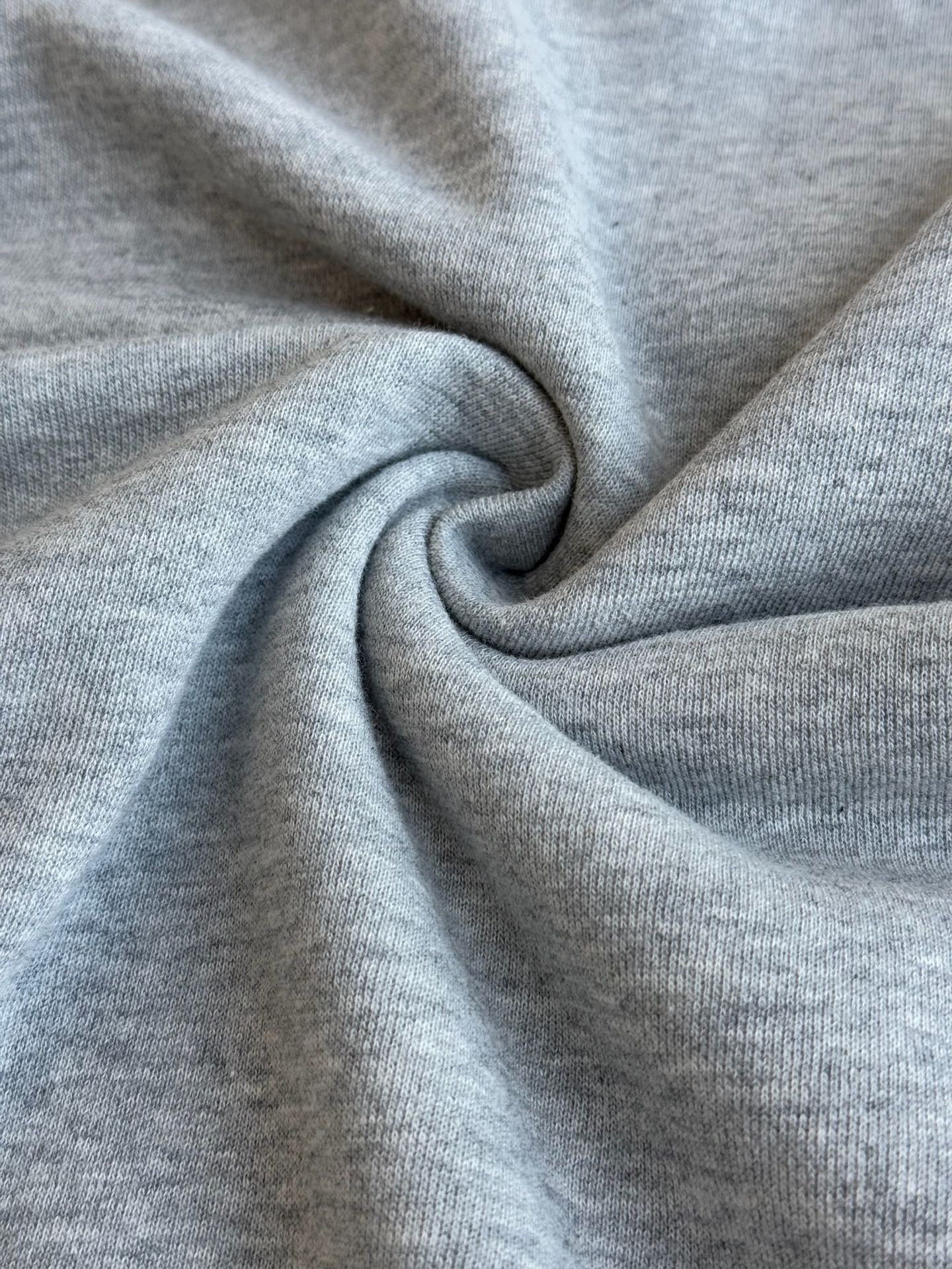 ALO SWEATSUIT SET STYLE 26