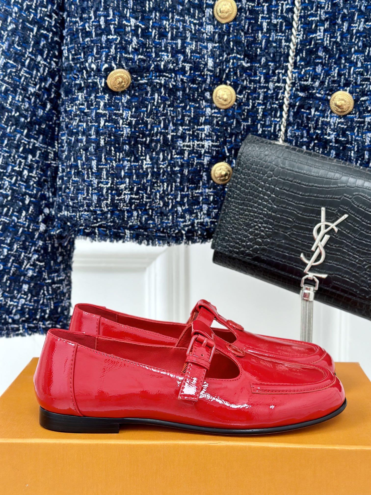 LV WOMEN SOHO FLAT MARY JANE IN CHERRY RED CALFSKIN