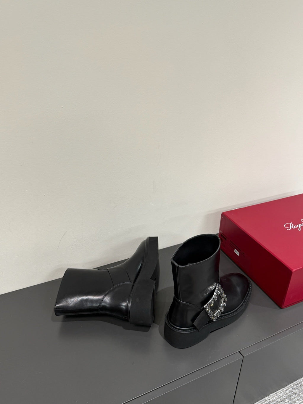 VIV' RANGERS CHELSEA ANKLE BOOTS IN BLACK CALFSKIN WITH BLACK CRYSTAL BUCKLE