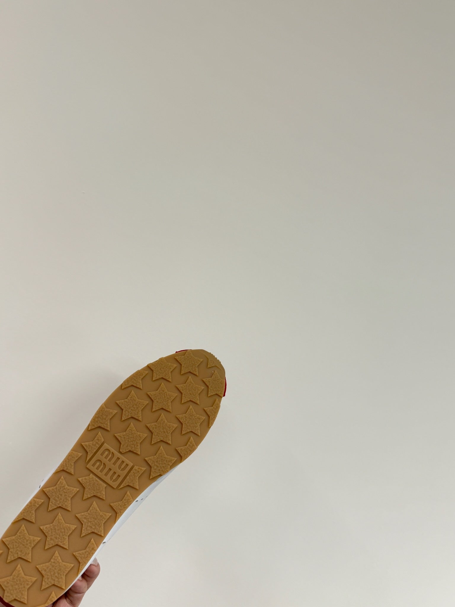 PLUME SNEAKERS IN WHITE NAPPA LAMBSKIN AND RED SUEDE