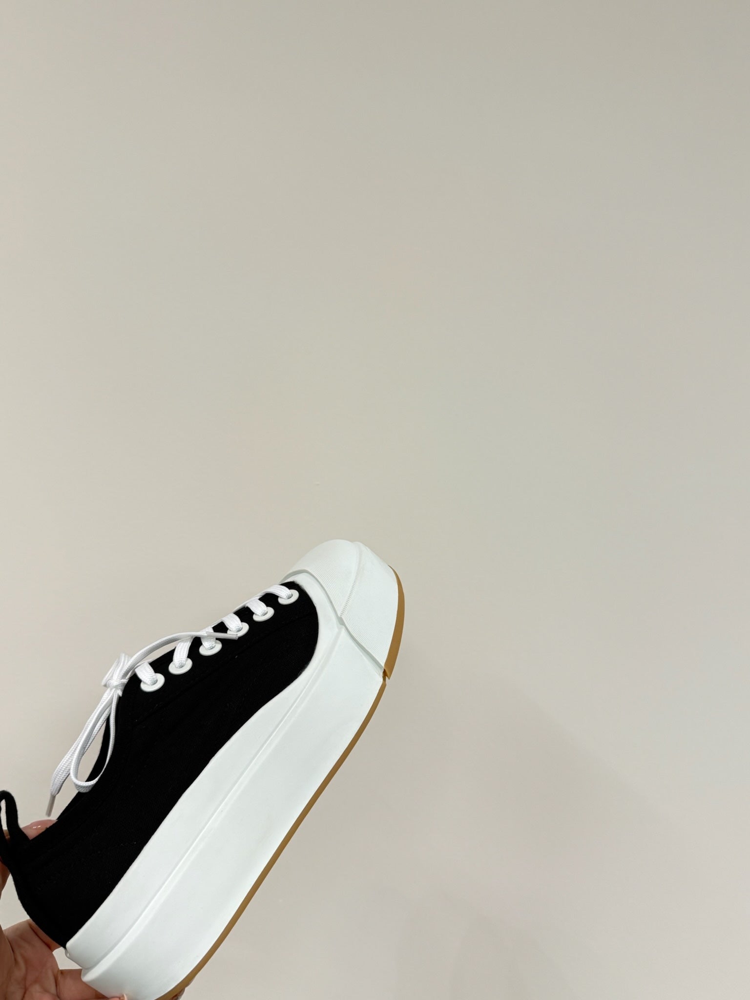 VULCAN PLATFORM SNEAKER IN BLACK CANVAS