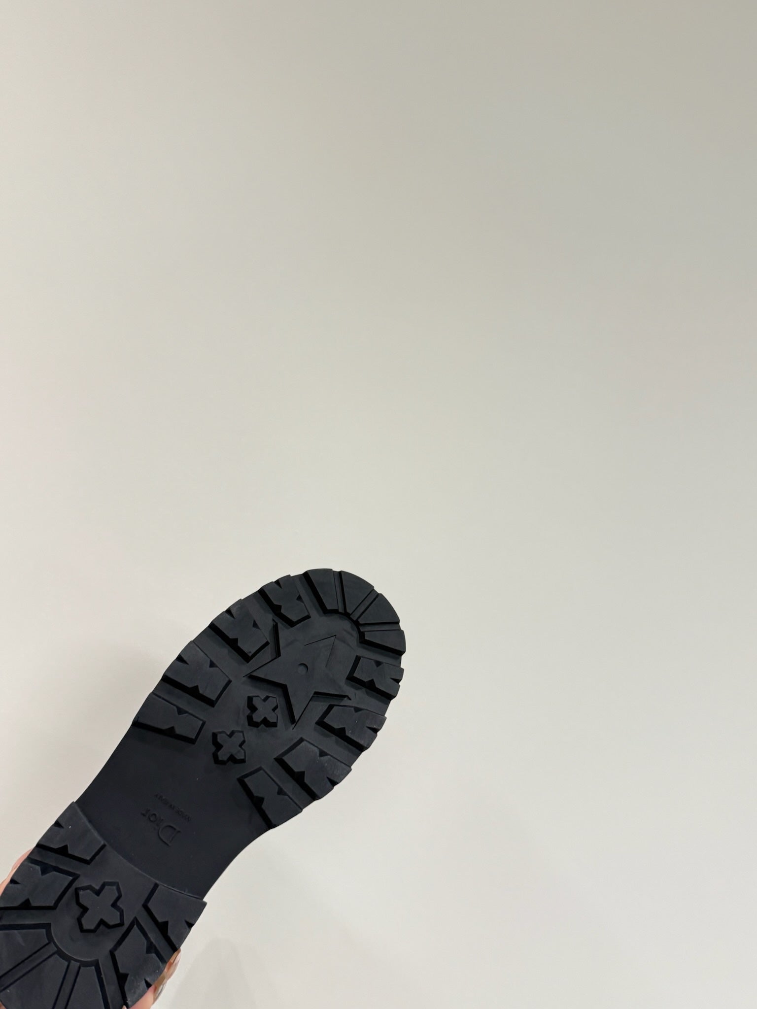 MAJOR ANKLE BOOT BLACK CALFSKIN WITH SHEARLING WOOL LINING