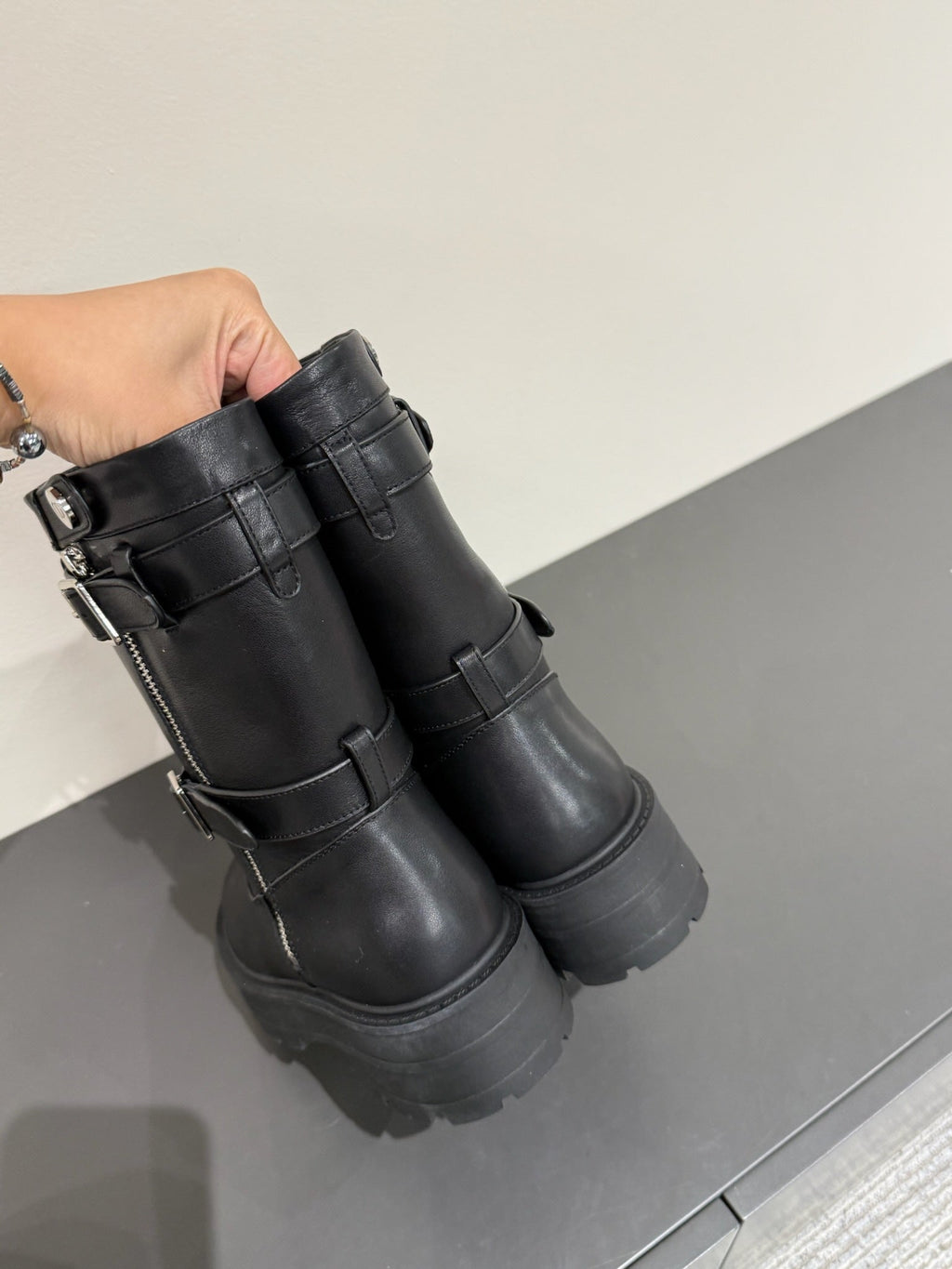 MAJOR ANKLE BOOT BLACK CALFSKIN WITH SHEARLING WOOL LINING