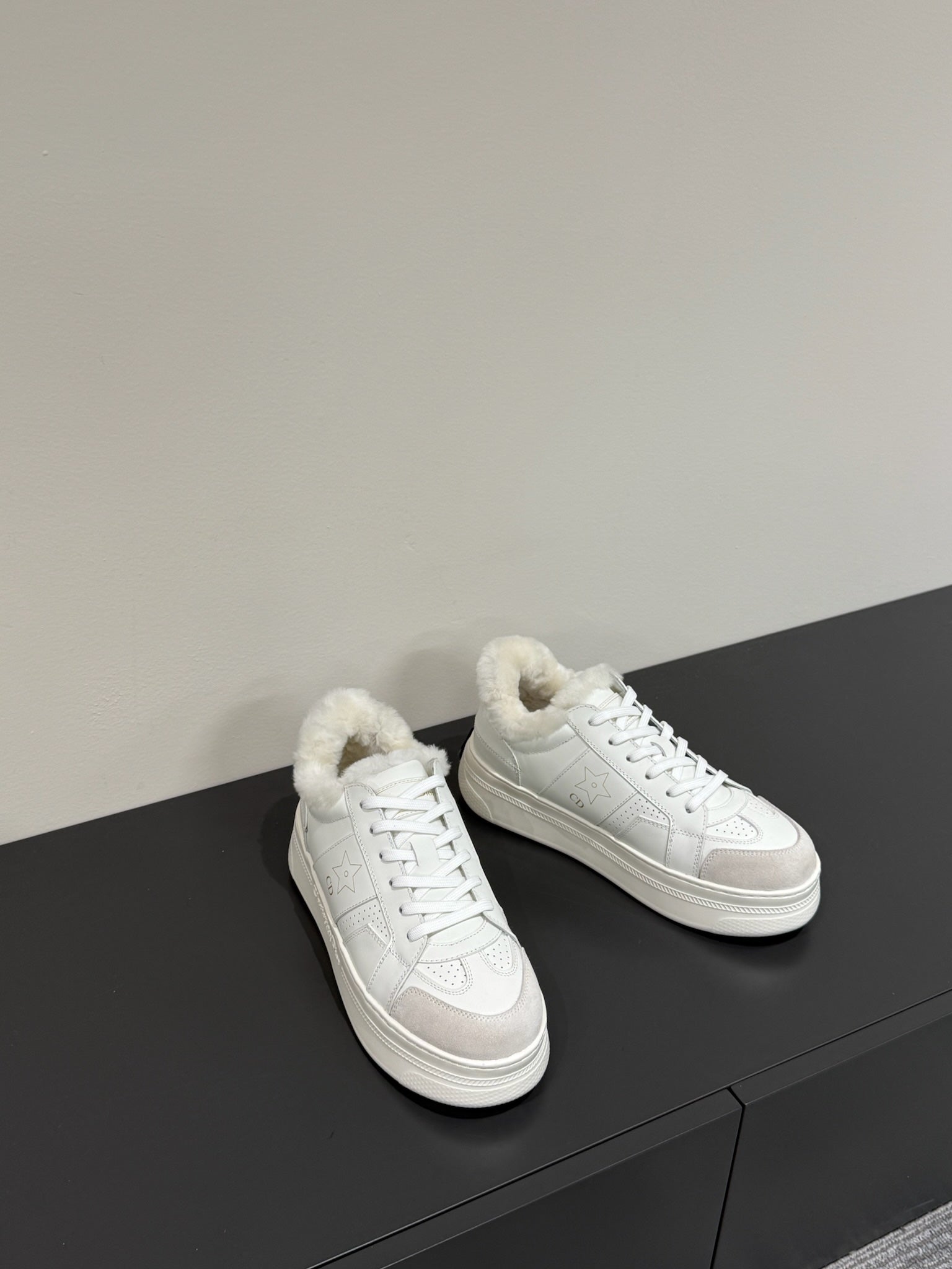 STAR SNEAKER WHITE CALFSKIN AND SUEDE CALFSKIN WITH SHEARLING LINING